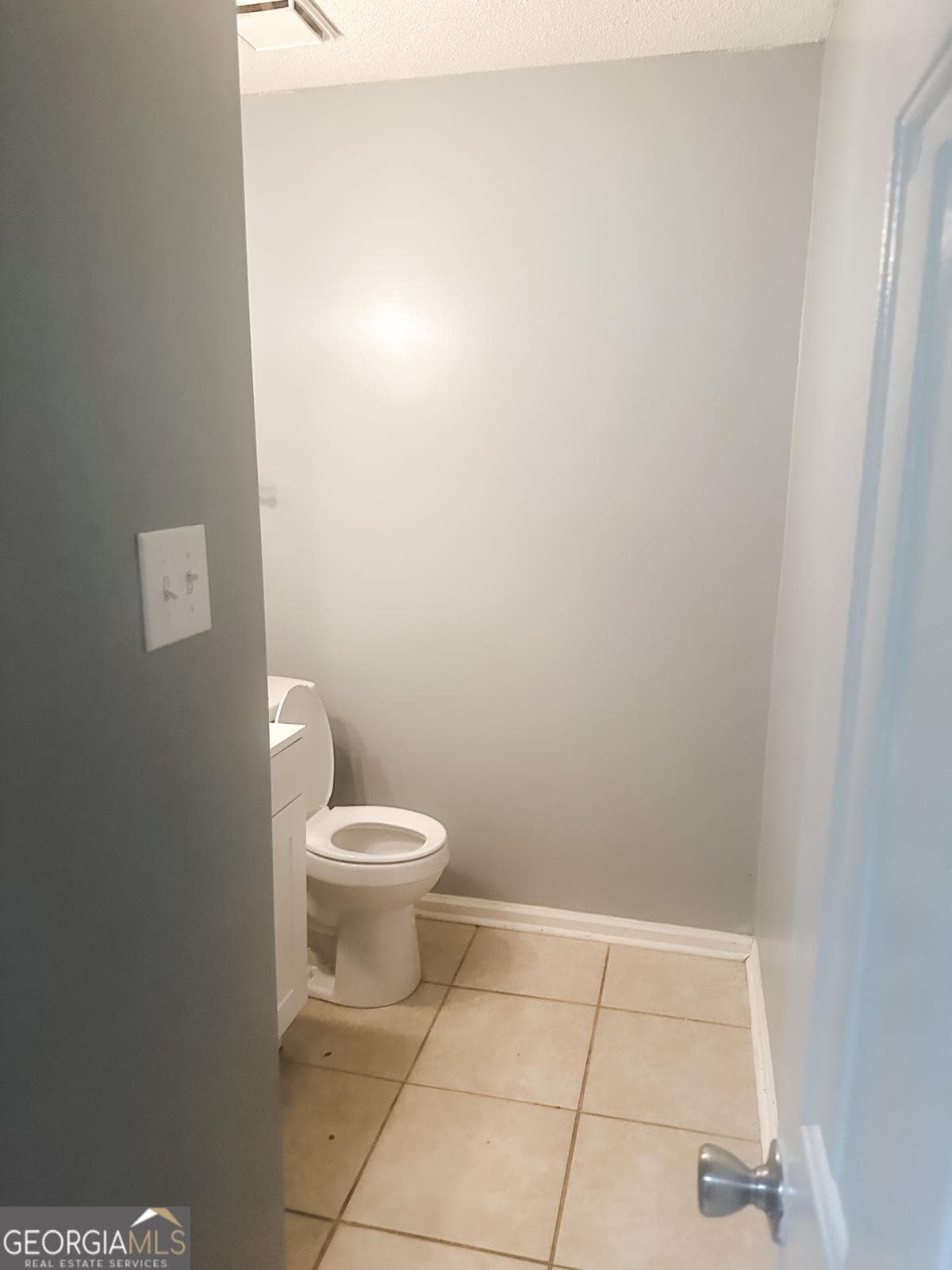 2 bedroom, 2.5 bathroom, 1,224 sq ft condominium for sale at 1100 Pineland Avenue APT 2D, Hinesville, GA 31313 — photo 9