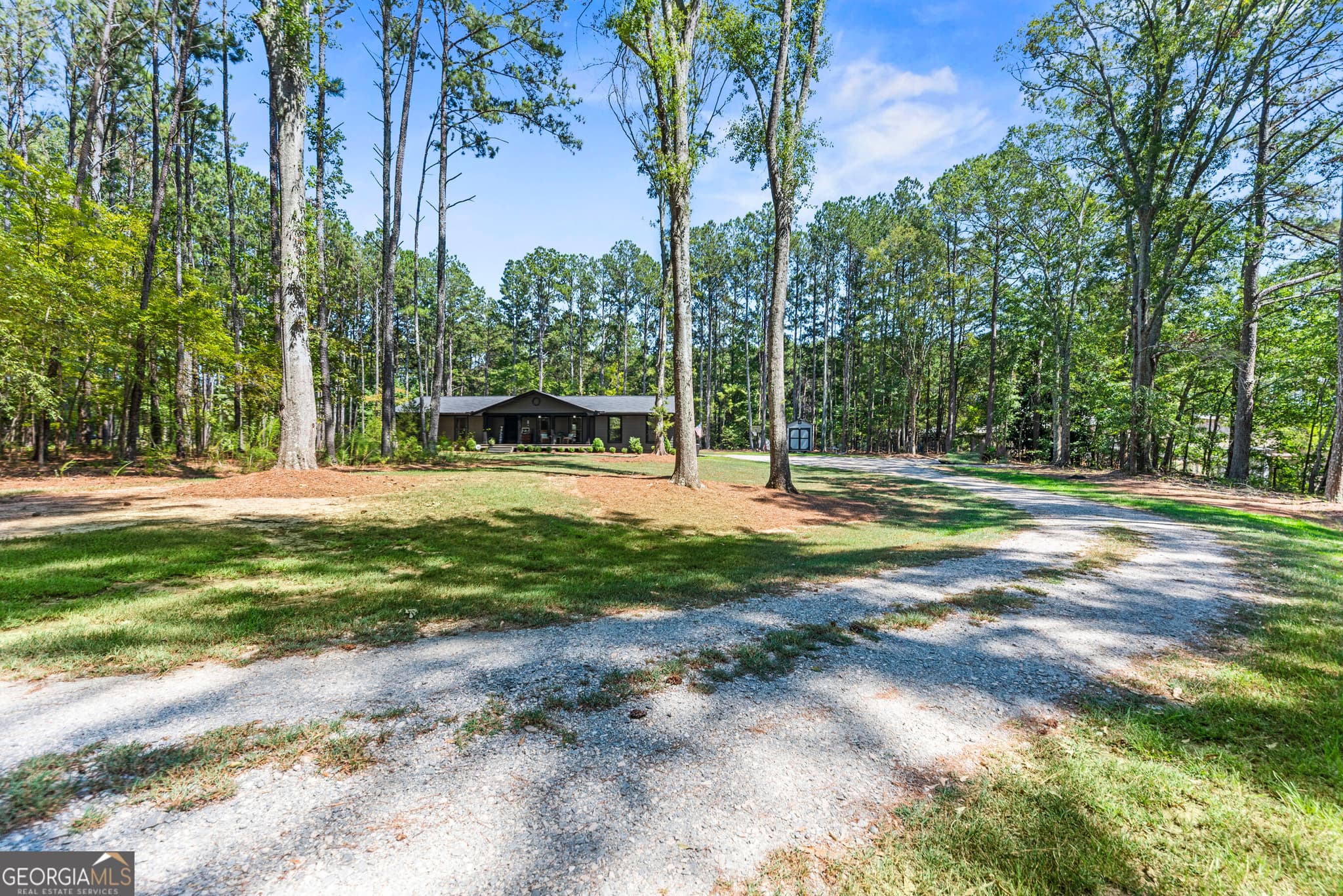 3 bedroom, 2 bathroom, 1,433 sq ft single family residence for sale at 299 Hwy 11, Monroe, GA 30655 — photo 4