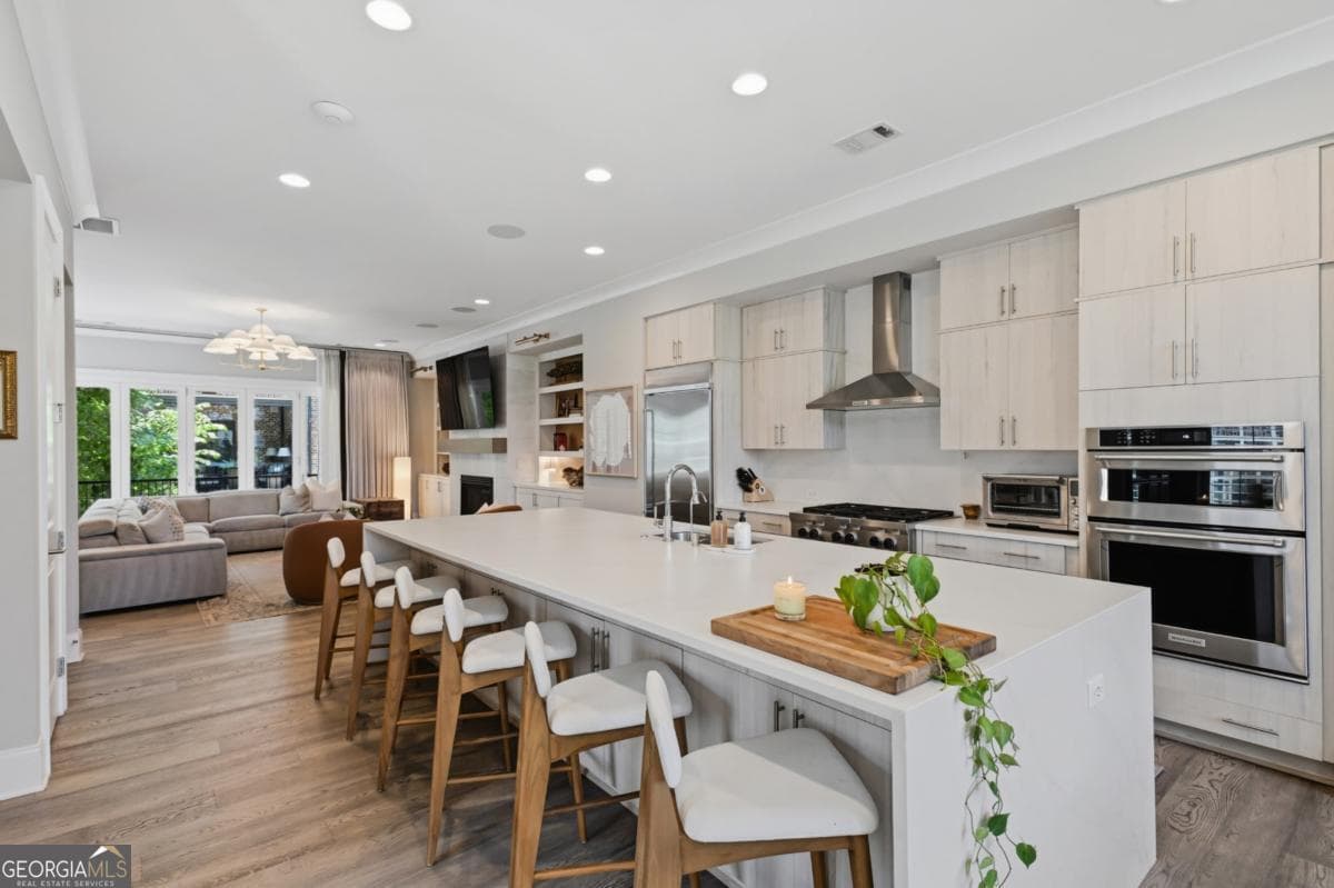 3 bedroom, 3.5 bathroom townhouse sold at 230 Devin Place, Atlanta, GA 30305