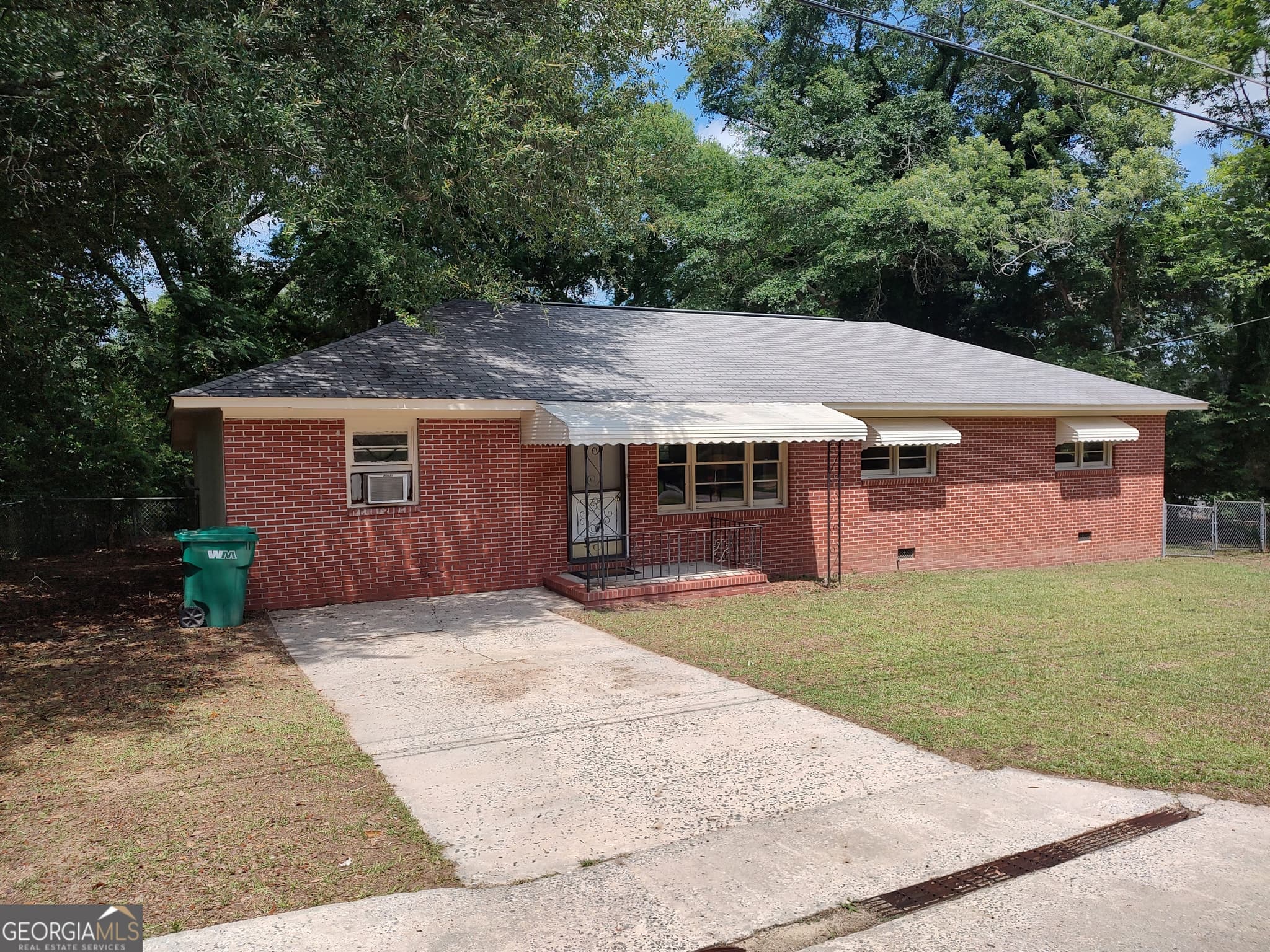 4 bedroom, 2 bathroom, 1,654 sq ft single family residence sold at 98 New Street, Roberta, GA 31078