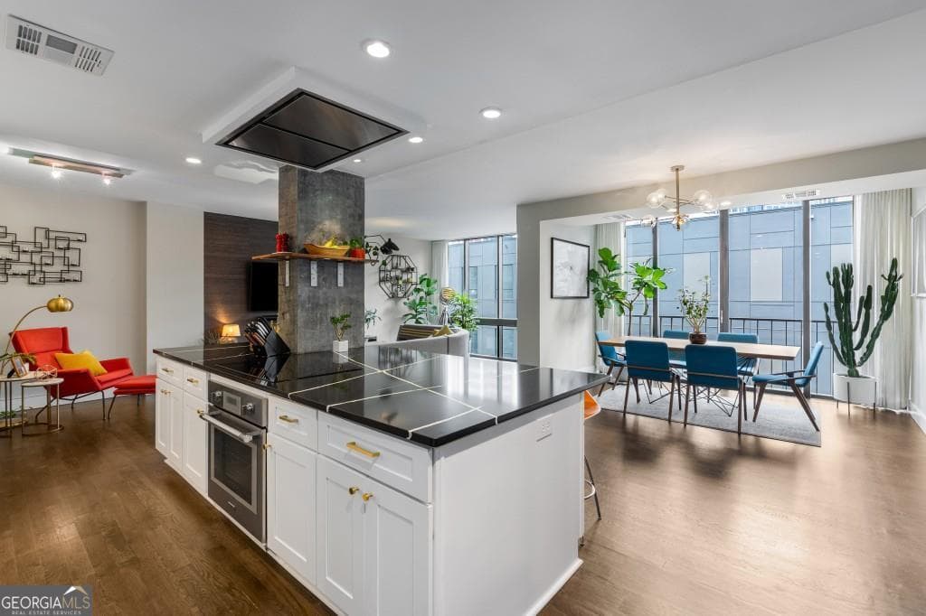 2 bedroom, 2 bathroom, 1,460 sq ft condominium for sale at 145 15th Street APT 826, Atlanta, GA 30309 — photo 8