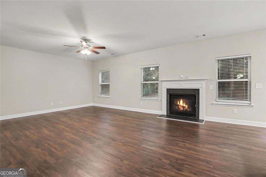4 bedroom, 2.5 bathroom, 2,344 sq ft single family residence for sale at 316 Trae Court, Hampton, GA 30228 — photo 6