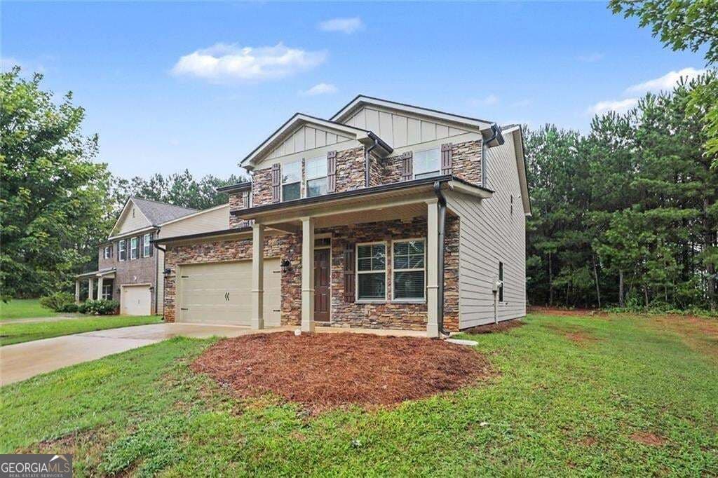 4 bedroom, 2.5 bathroom, 2,344 sq ft single family residence for sale at 316 Trae Court, Hampton, GA 30228 — photo 3