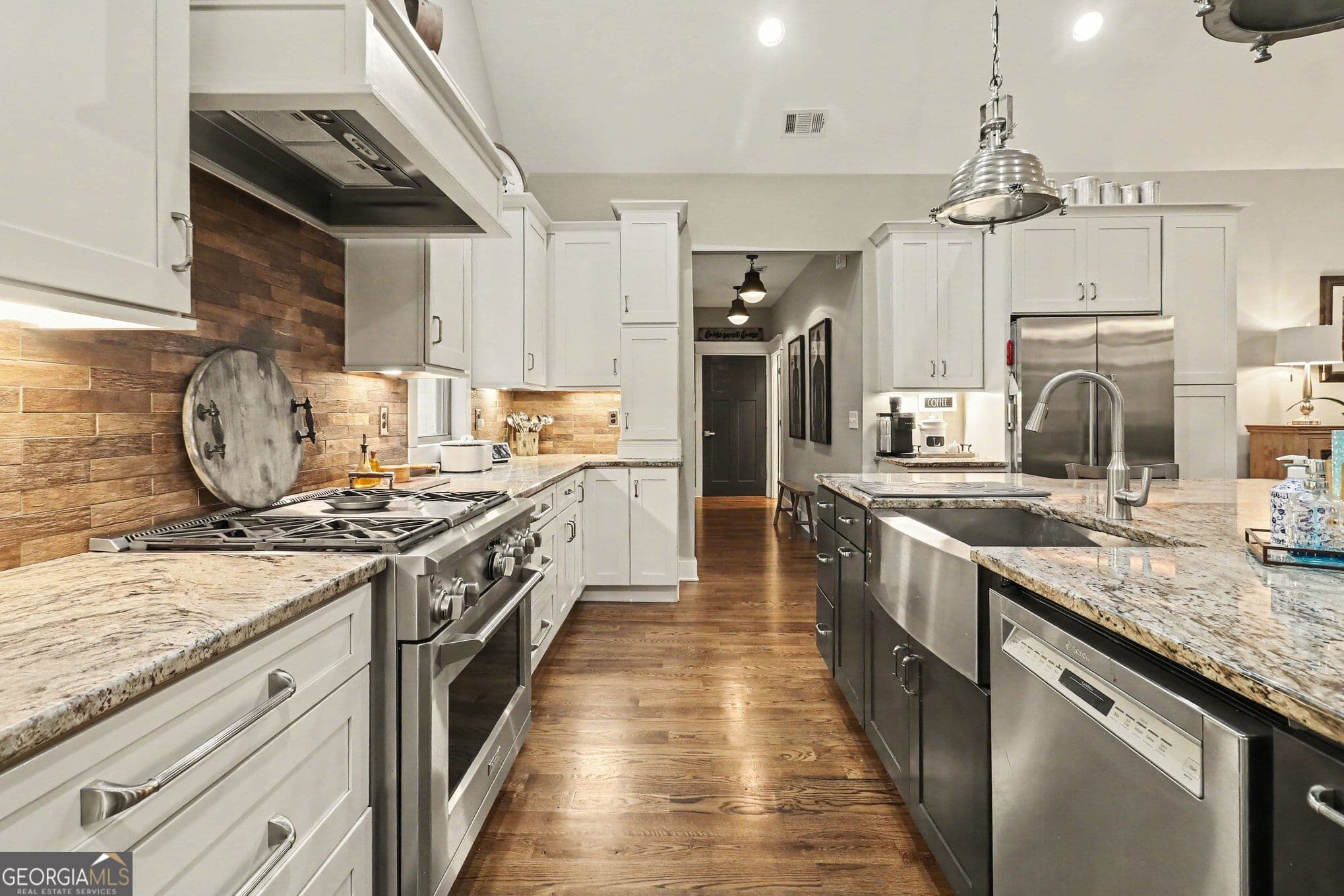 3 bedroom, 3 bathroom, 2,457 sq ft single family residence for sale at 207 Marion Beavers Road, Sharpsburg, GA 30277 — photo 7