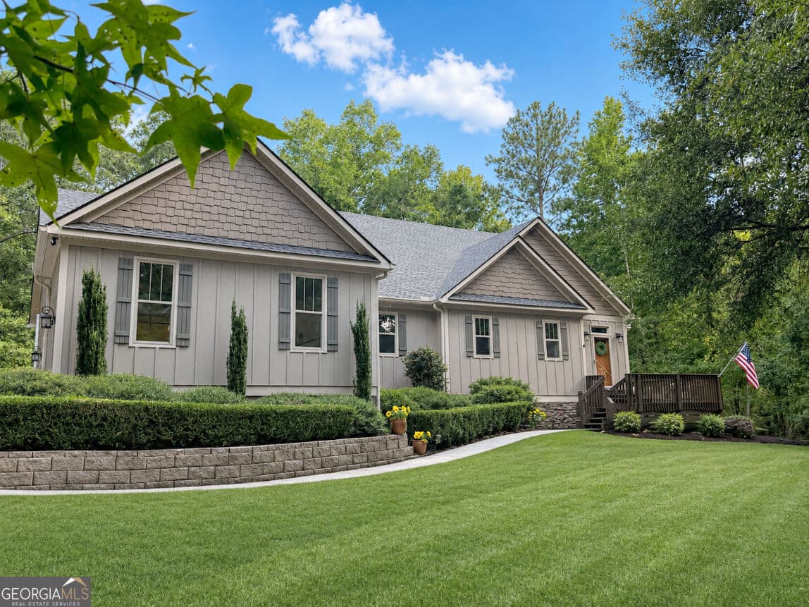 3 bedroom, 3 bathroom, 2,457 sq ft single family residence for sale at 207 Marion Beavers Road, Sharpsburg, GA 30277 — photo 1 of 60