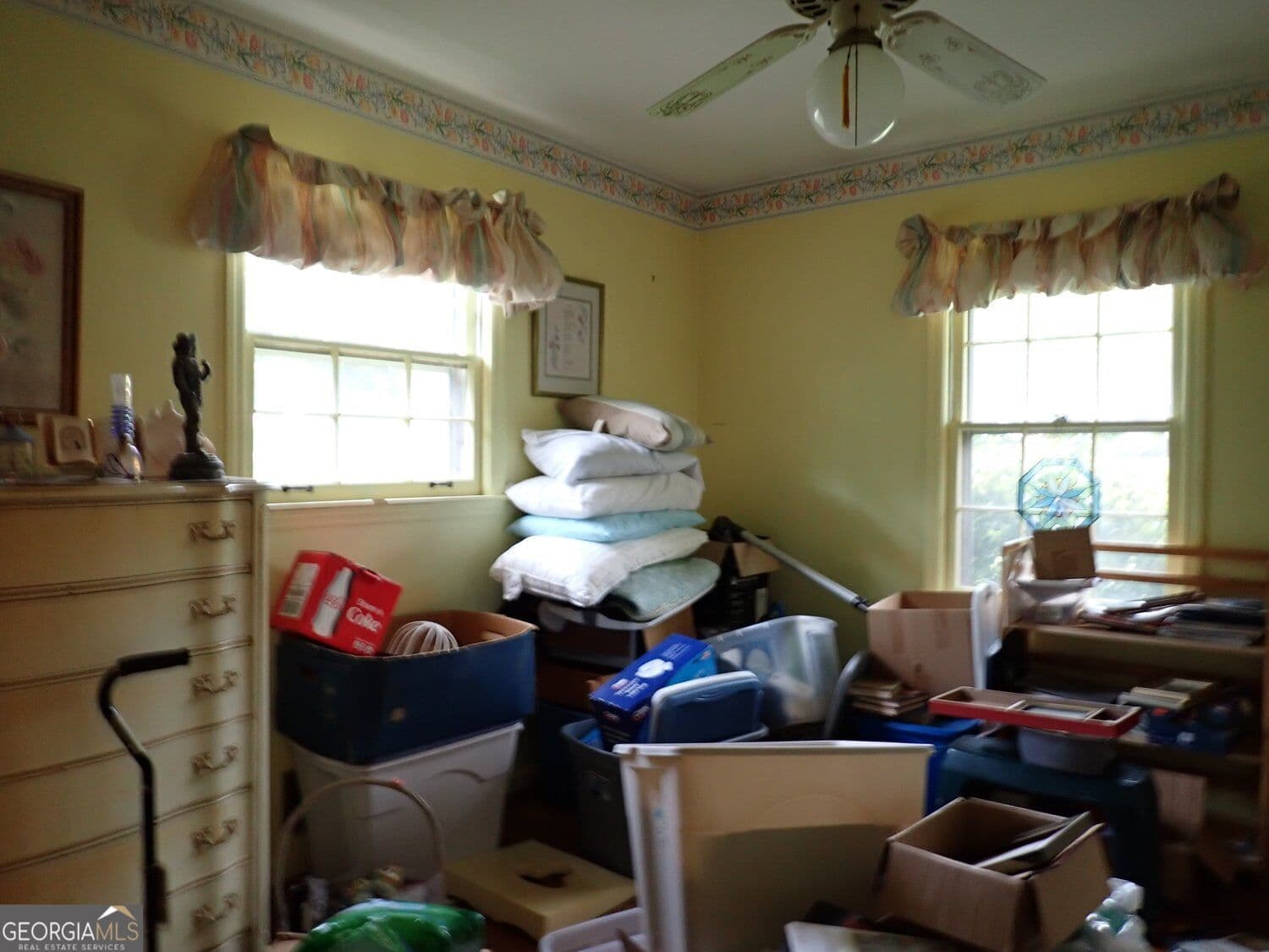 3 bedroom, 2 bathroom, 1,289 sq ft single family residence for sale at 8295 Valley Stream Drive, Jonesboro, GA 30236 — photo 6