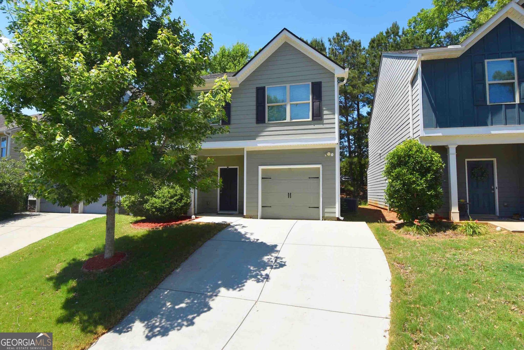 3 bedroom, 2.5 bathroom, 1,632 sq ft single family residence sold at 127 Seabreeze Court, Newnan, GA 30265