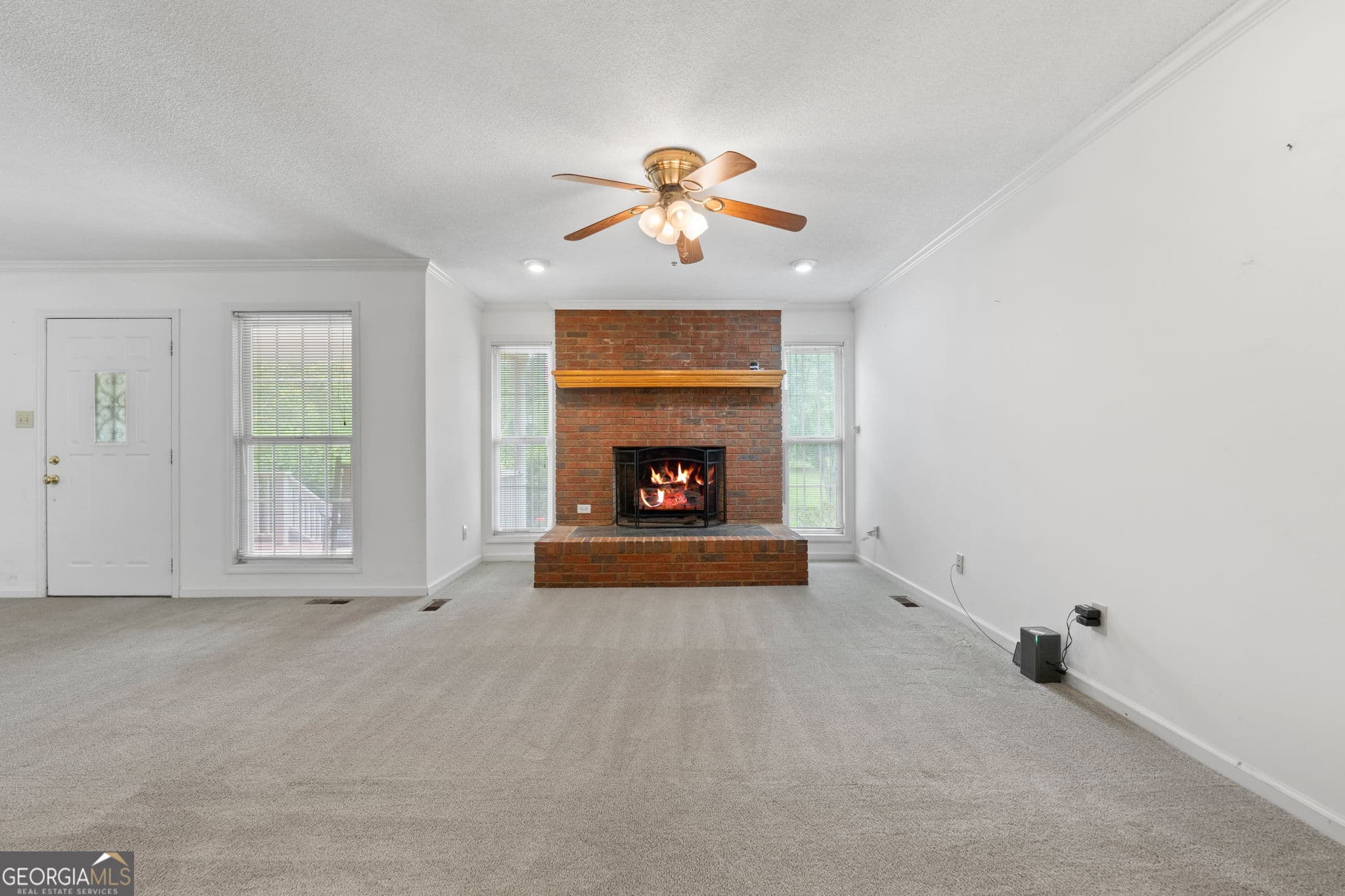 3 bedroom, 2 bathroom, 2,394 sq ft single family residence for sale at 394 Hunter Road, Griffin, GA 30224 — photo 7