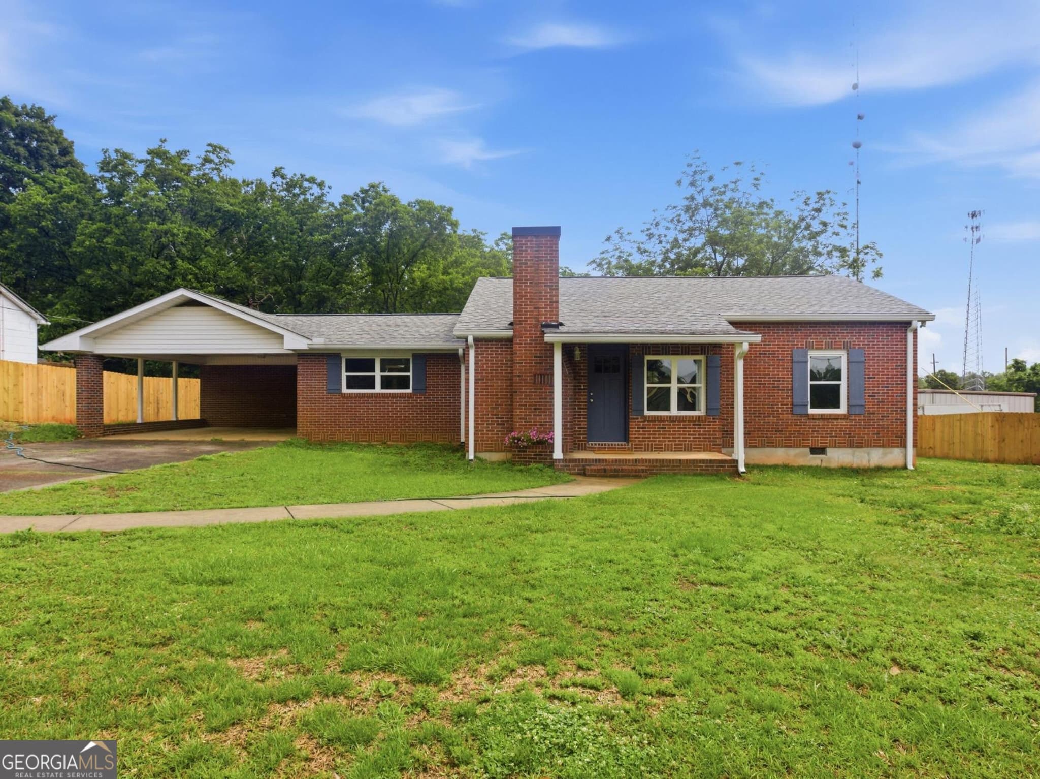 2 bedroom, 1.5 bathroom, 1,452 sq ft single family residence sold at 103 Old Liberty Hill Road, Toccoa, GA 30577