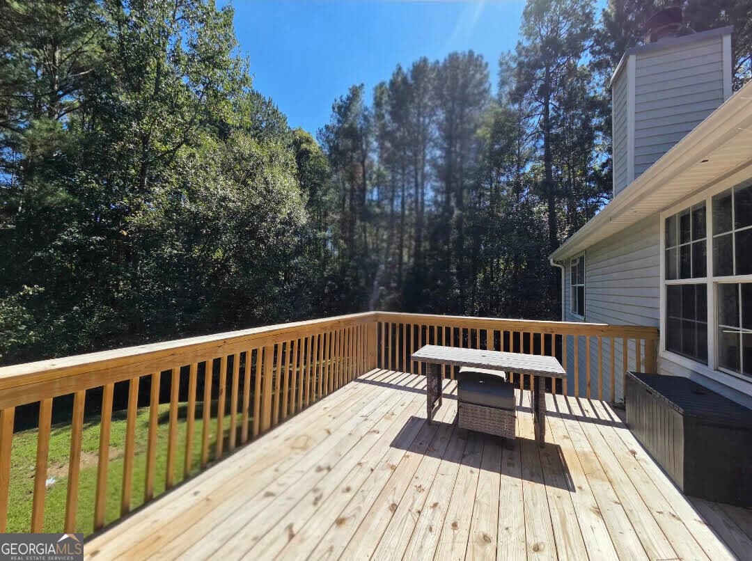 3 bedroom, 2 bathroom, 1,706 sq ft single family residence for sale at 801 Pointe Trail, Locust Grove, GA 30248 — photo 6