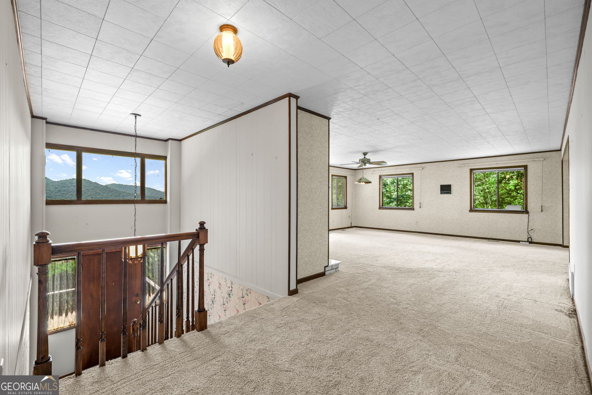 2 bedroom, 3 bathroom single family residence for sale at 1135 Daves Creek Road, Franklin, NC 28734 — photo 7