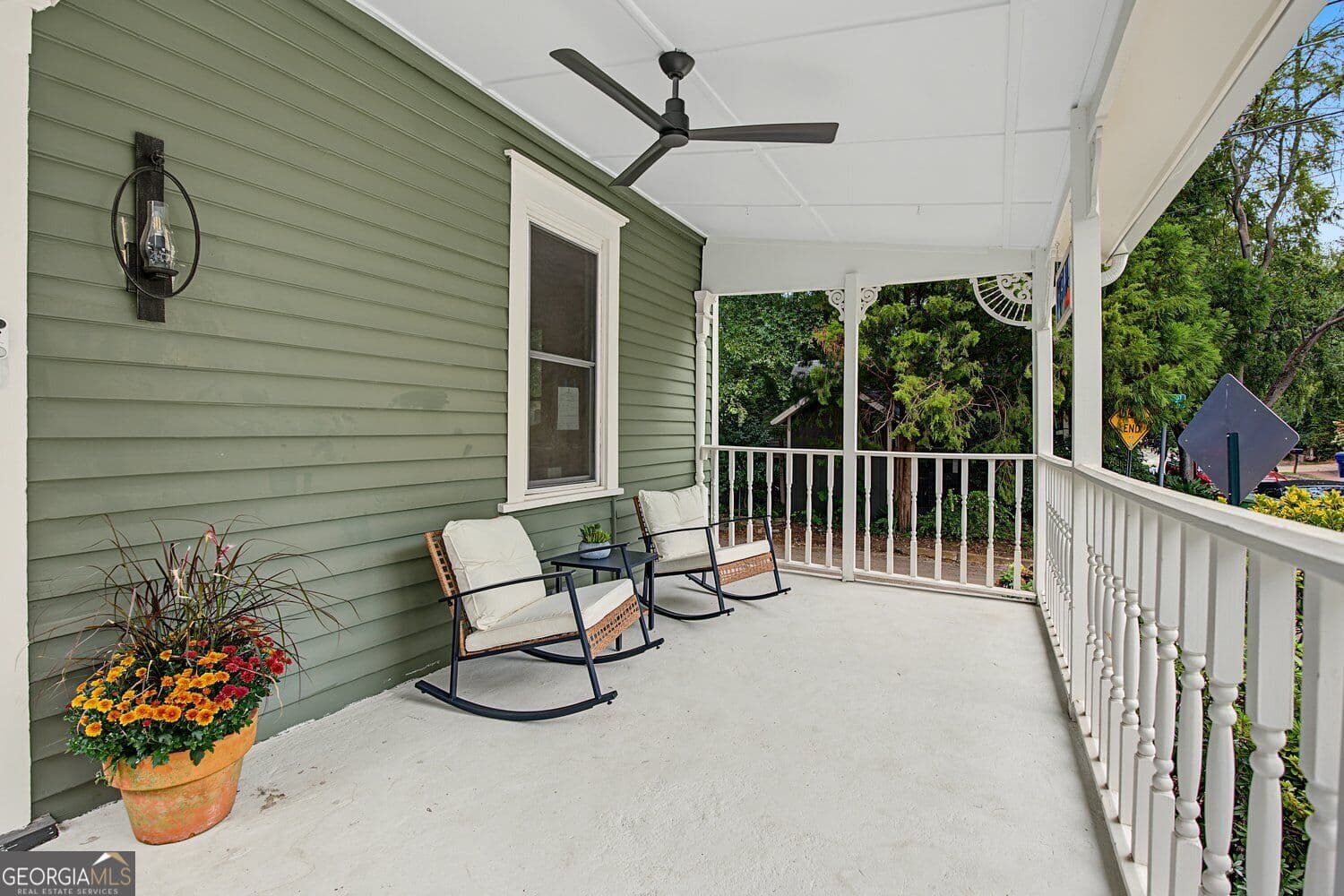 2 bedroom, 2 bathroom, 1,228 sq ft single family residence for sale at 209 Estoria Street, Atlanta, GA 30316 — photo 4