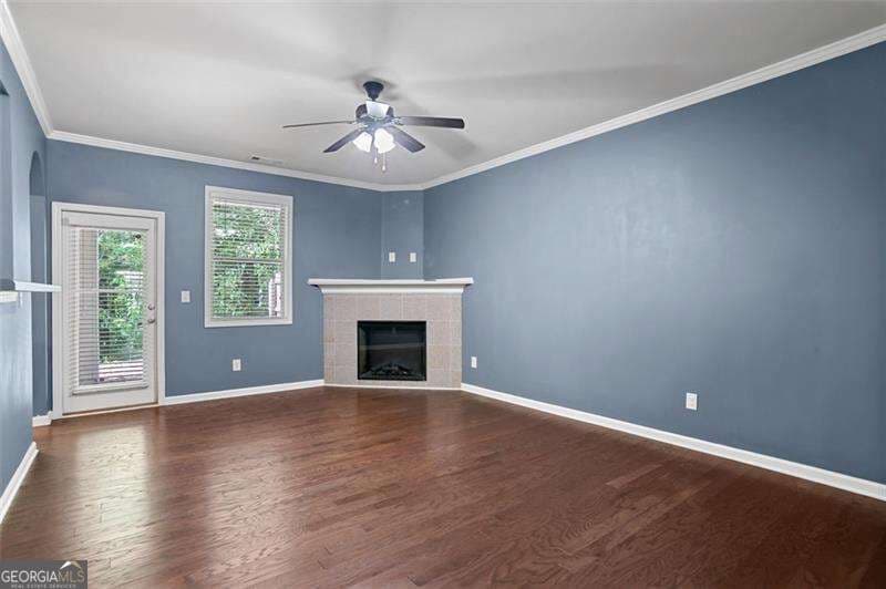 3 bedroom, 2.5 bathroom, 1,902 sq ft townhouse for sale at 224 Madison Avenue, Acworth, GA 30102 — photo 4
