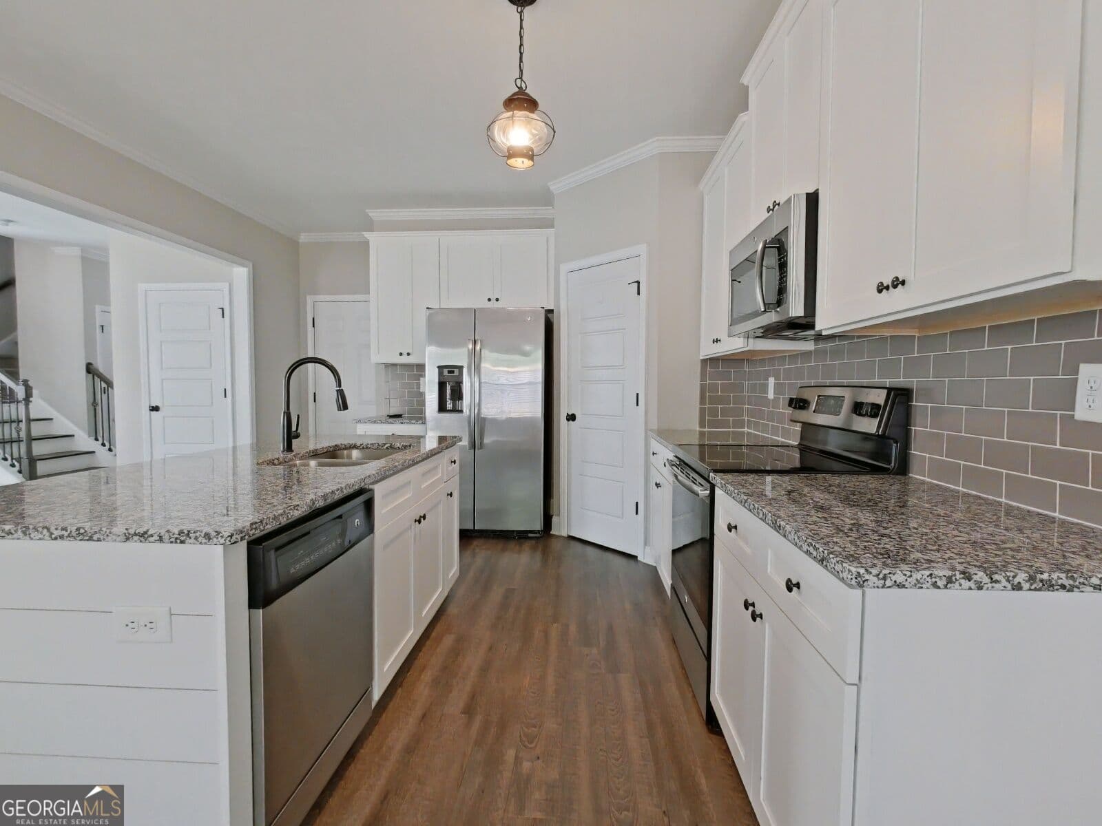 4 bedroom, 2.5 bathroom, 1,992 sq ft single family residence for rent at 719 Tree Top Trail, Evans, GA 30809 for $2,250 a month — photo 7