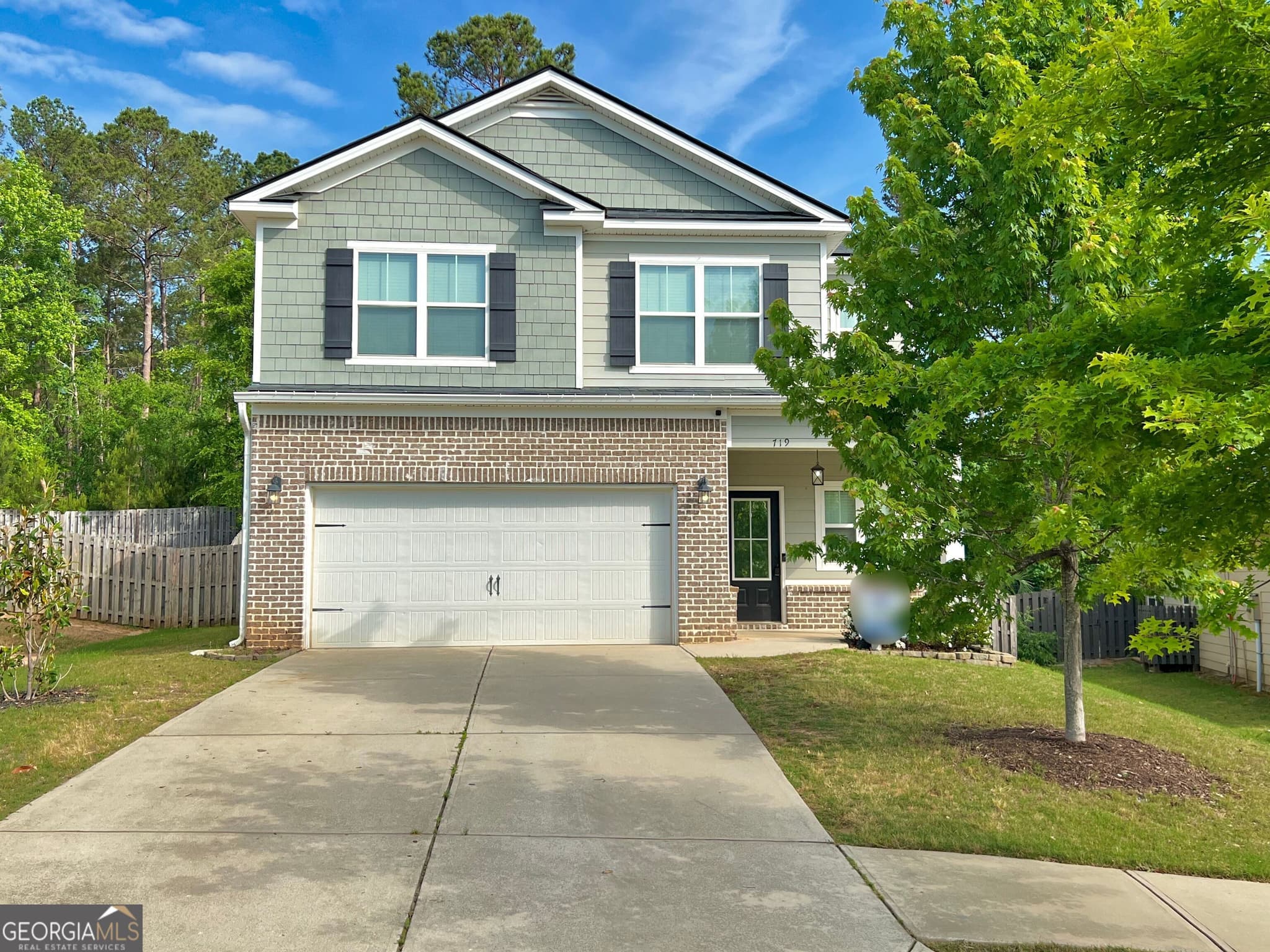 4 bedroom, 2.5 bathroom, 1,992 sq ft single family residence for rent at 719 Tree Top Trail, Evans, GA 30809 for $2,250 a month — photo 1 of 23