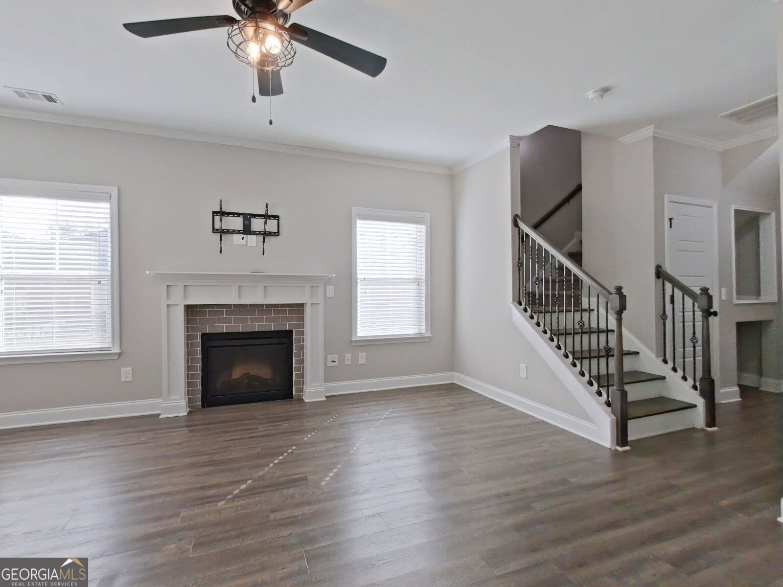 4 bedroom, 2.5 bathroom, 1,992 sq ft single family residence for rent at 719 Tree Top Trail, Evans, GA 30809 for $2,250 a month — photo 4