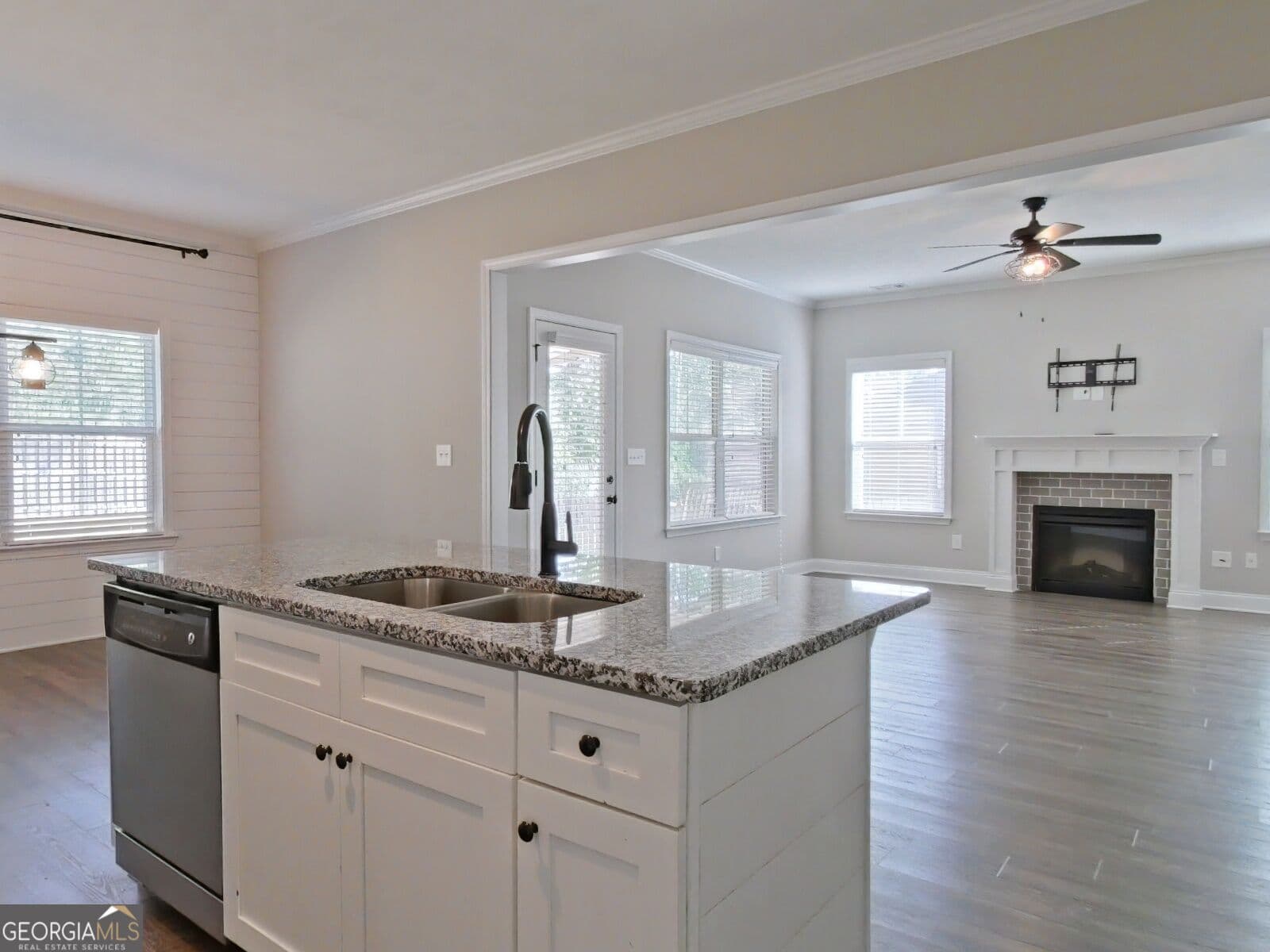 4 bedroom, 2.5 bathroom, 1,992 sq ft single family residence for rent at 719 Tree Top Trail, Evans, GA 30809 for $2,250 a month — photo 8