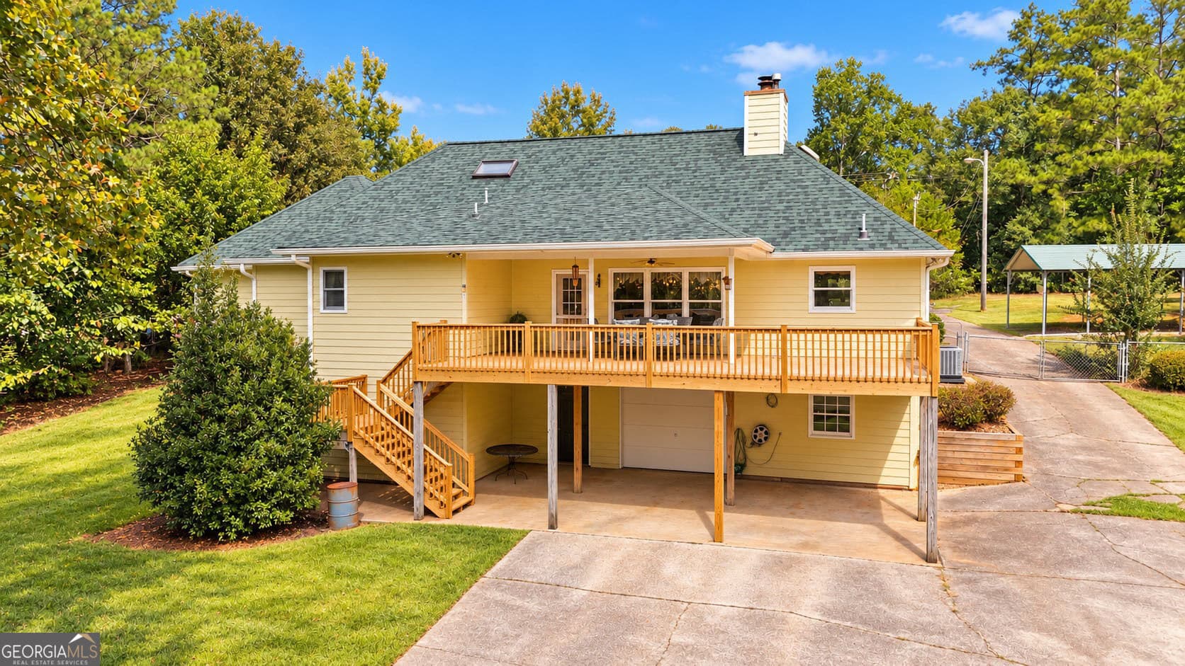 4 bedroom, 3 bathroom, 3,466 sq ft single family residence for sale at 6701 Cowan Mill Road, Winston, GA 30187 — photo 2
