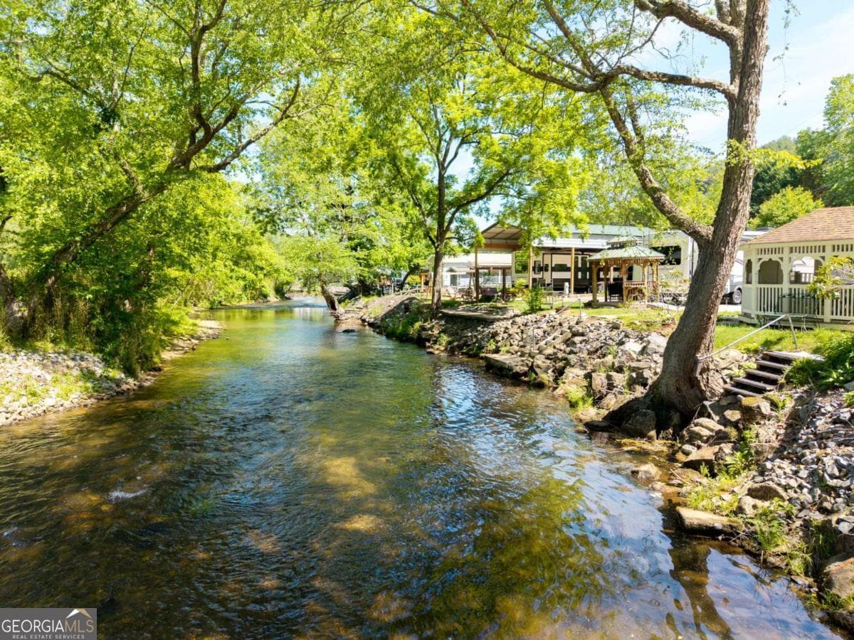 1 bedroom, 1 bathroom single family residence for sale at 4179 Riverbank Run 79A, Hiawassee, GA 30546 — photo 5