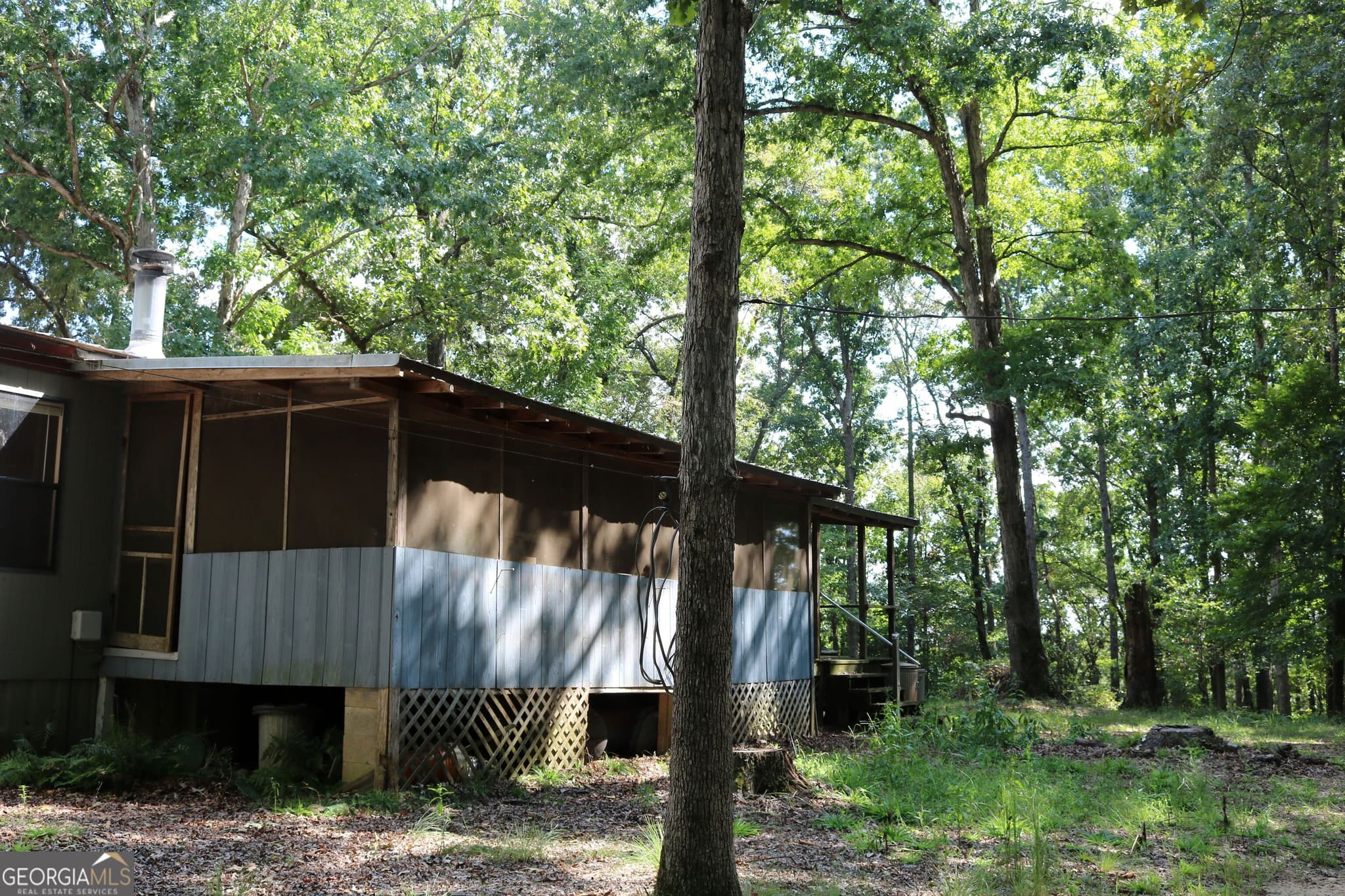 3 bedroom, 2 bathroom, 1,344 sq ft single family residence for sale at 2096 Roy Woods Road, Comer, GA 30629 — photo 6