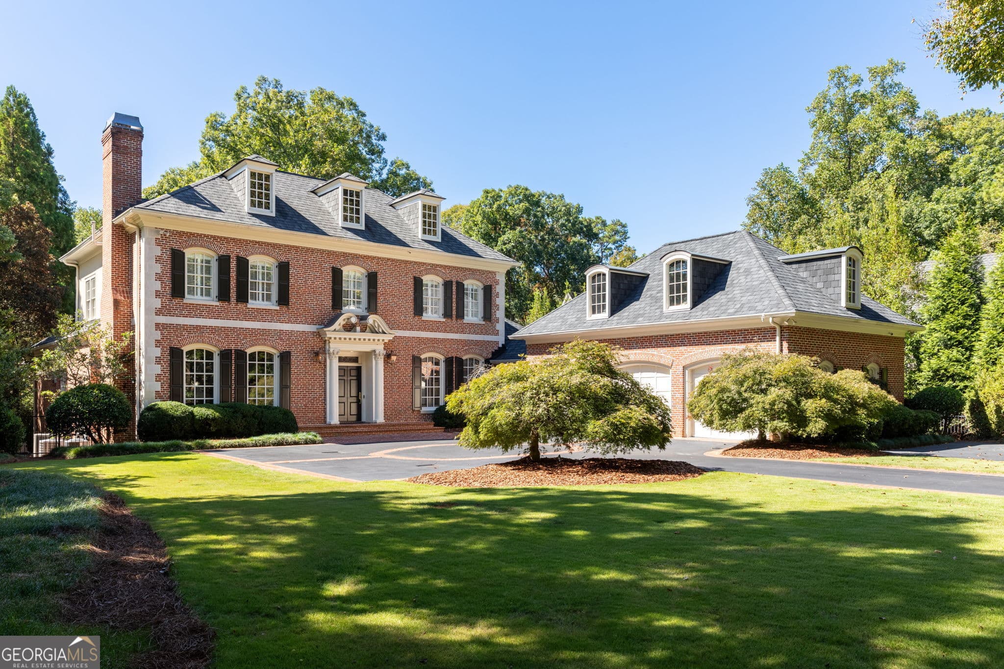 6 bedroom, 7 bathroom, 9,000 sq ft single family residence for sale at 134 Blackland Road, Atlanta, GA 30342 — photo 6