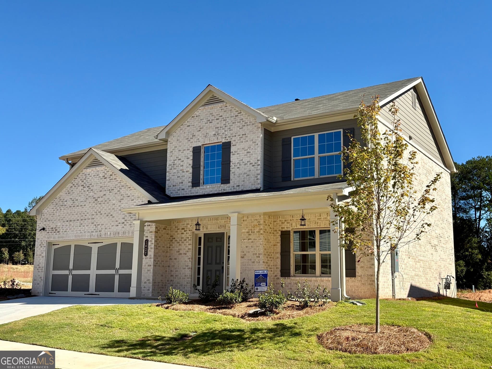 5 bedroom, 3.5 bathroom single family residence for sale at 1027 Lakeview Oaks Court 44-C, Grayson, GA 30017 — photo 2