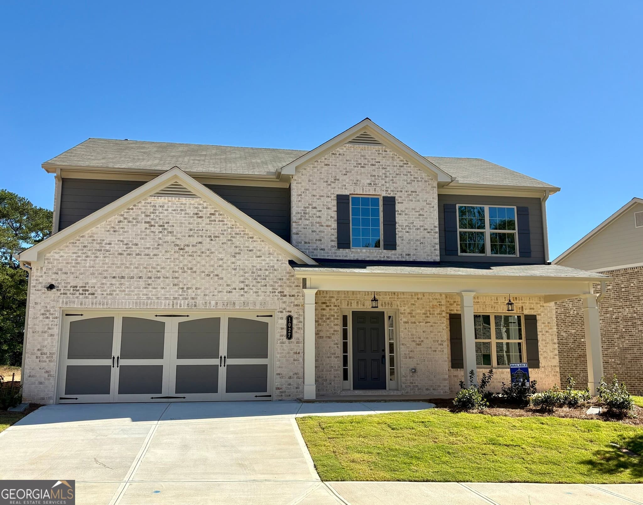 5 bedroom, 3.5 bathroom single family residence for sale at 1027 Lakeview Oaks Court 44-C, Grayson, GA 30017 — photo 1 of 28