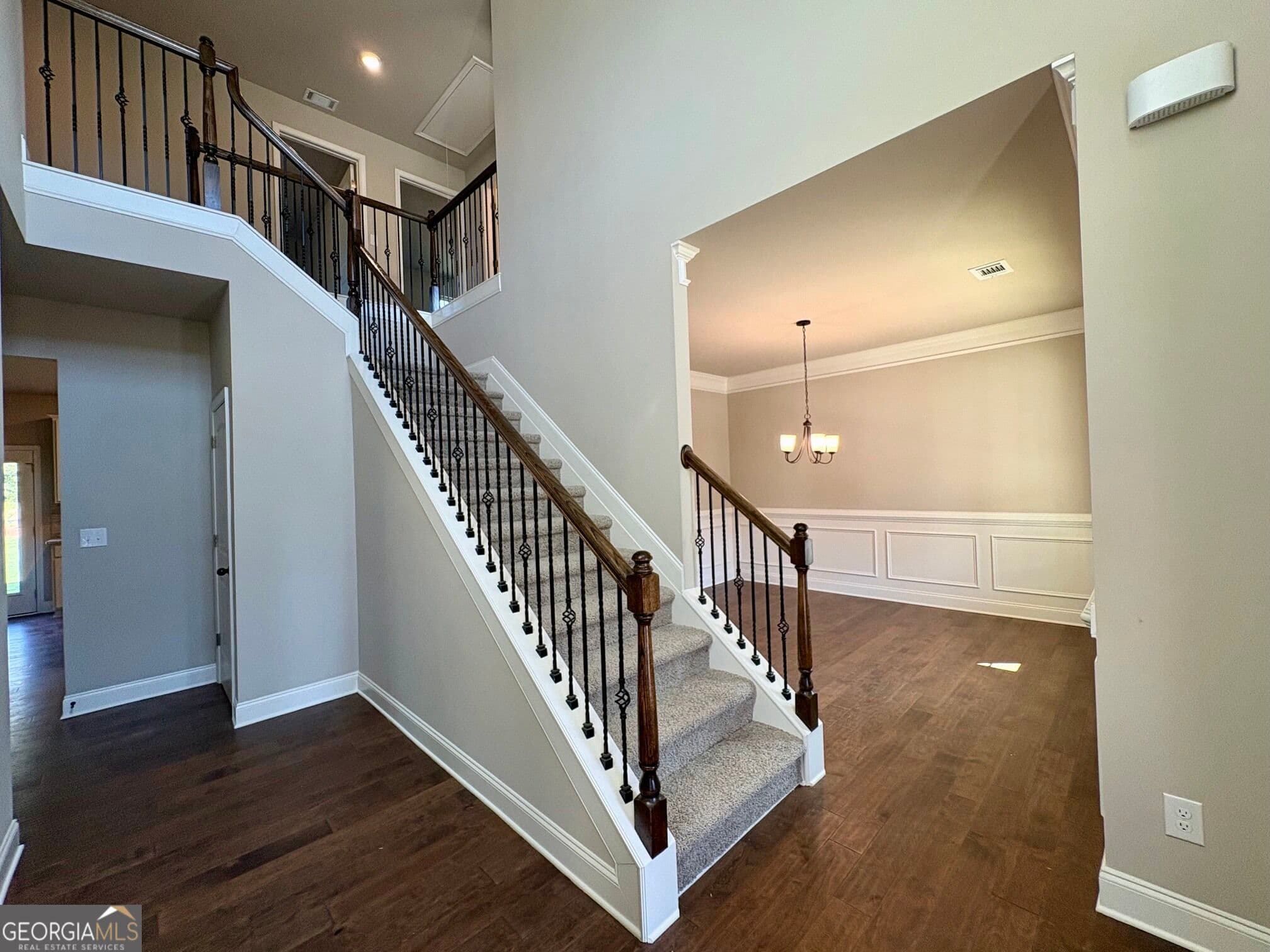 5 bedroom, 3.5 bathroom single family residence for sale at 1027 Lakeview Oaks Court 44-C, Grayson, GA 30017 — photo 4