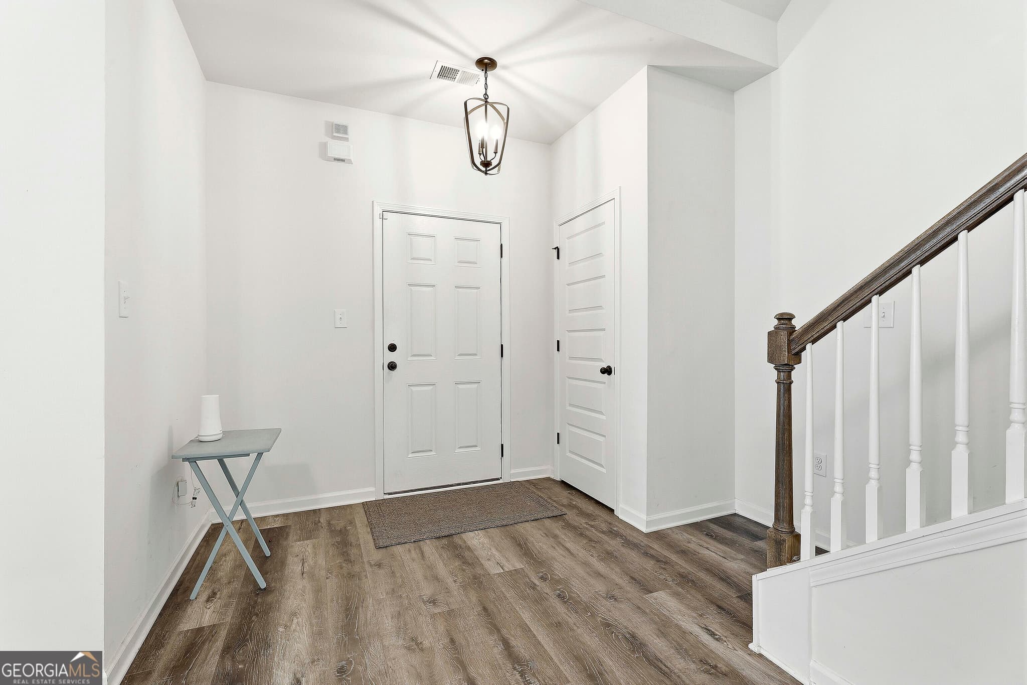 4 bedroom, 2.5 bathroom, 2,831 sq ft single family residence for sale at 245 Southridge, Senoia, GA 30276 — photo 5
