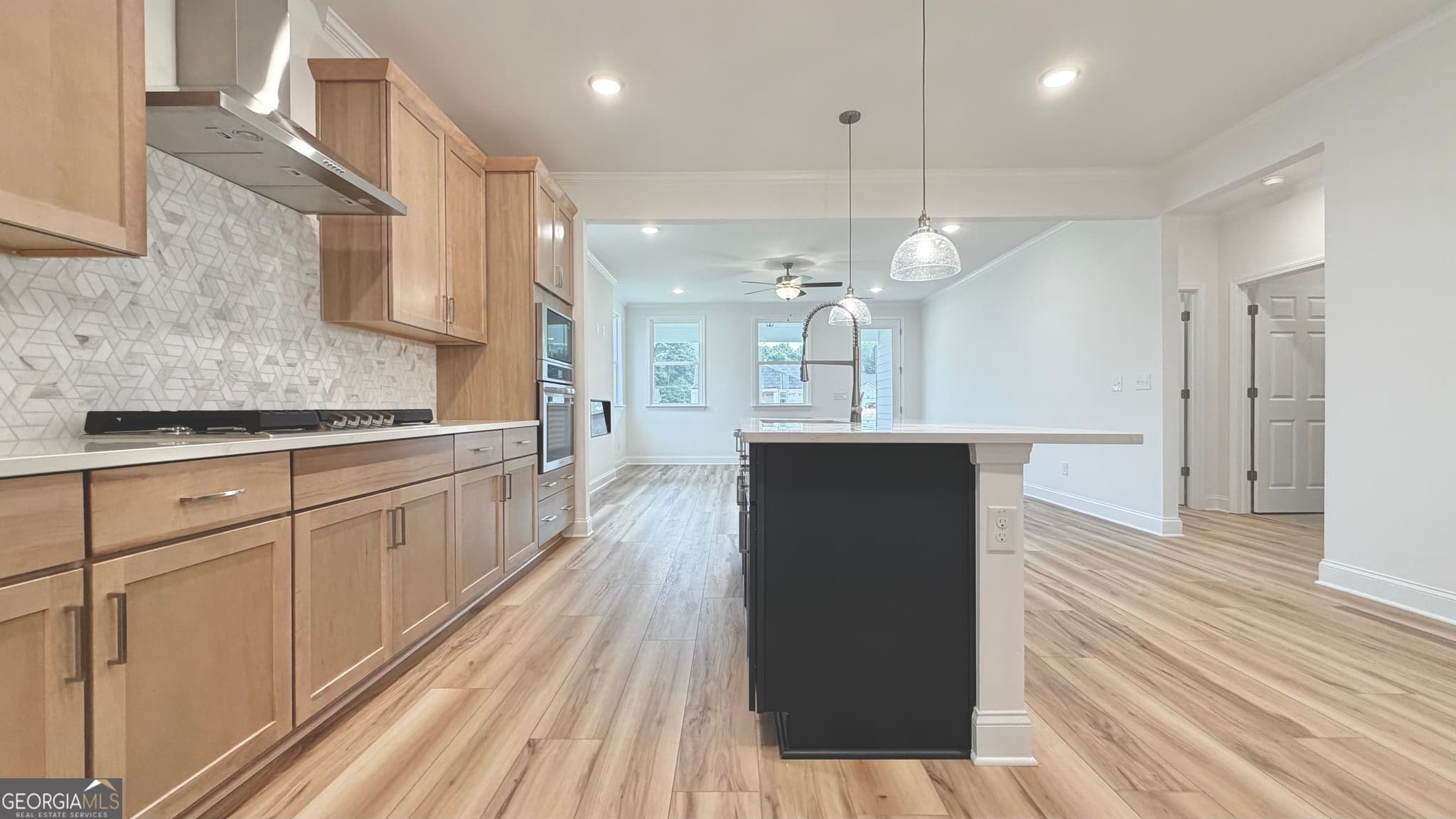 3 bedroom, 2.5 bathroom, 2,200 sq ft single family residence for sale at 311 Grand Wehunt Drive, Hoschton, GA 30548 — photo 7