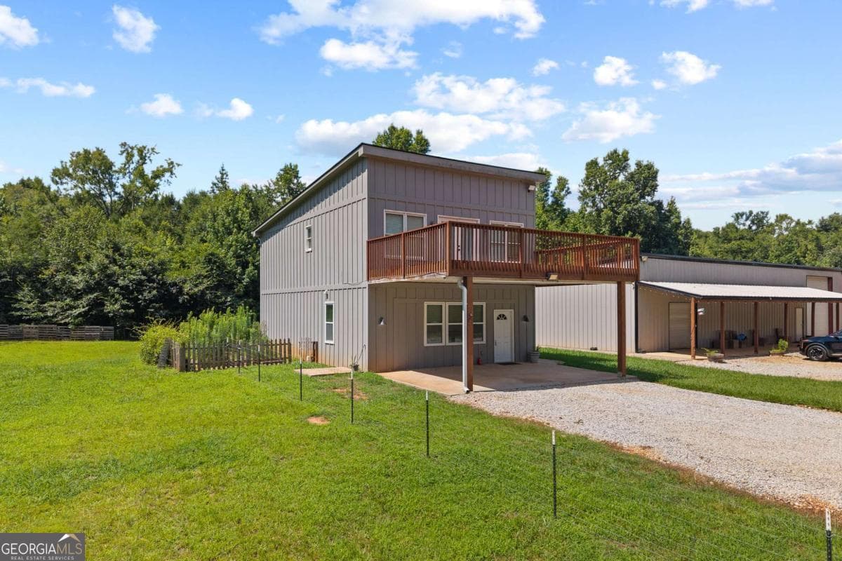 3 bedroom, 3 bathroom, 5,190 sq ft single family residence for rent at 221 Columbus Drive, Homer, GA 30547 for $5,000 a month — photo 9