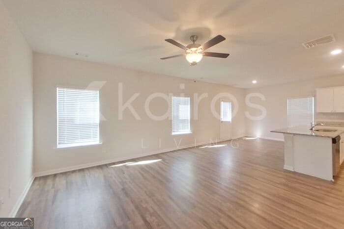 3 bedroom, 2.5 bathroom, 1,800 sq ft single family residence for rent at 3564 Bridgewood Drive, Macon, GA 31216 for $2,195 a month — photo 2