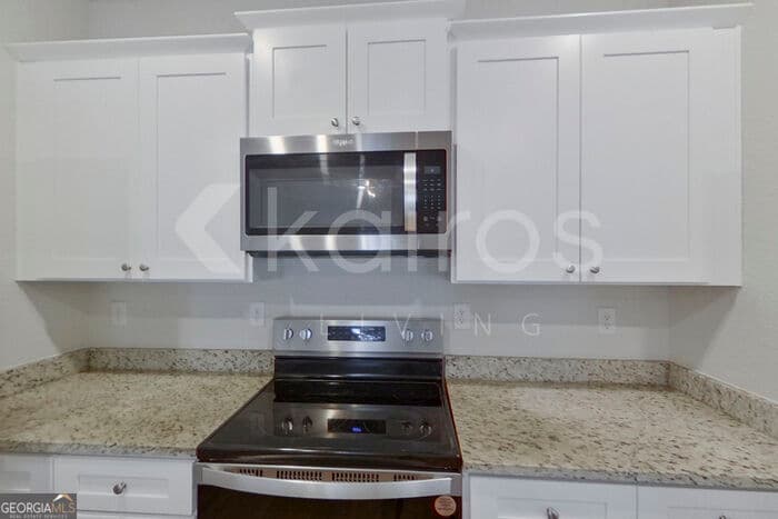 3 bedroom, 2.5 bathroom, 1,800 sq ft single family residence for rent at 3564 Bridgewood Drive, Macon, GA 31216 for $2,195 a month — photo 6