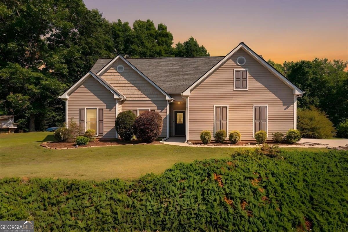 3 bedroom, 2 bathroom, 1,473 sq ft single family residence sold at 77 Hampton Forest Trail, Dahlonega, GA 30533