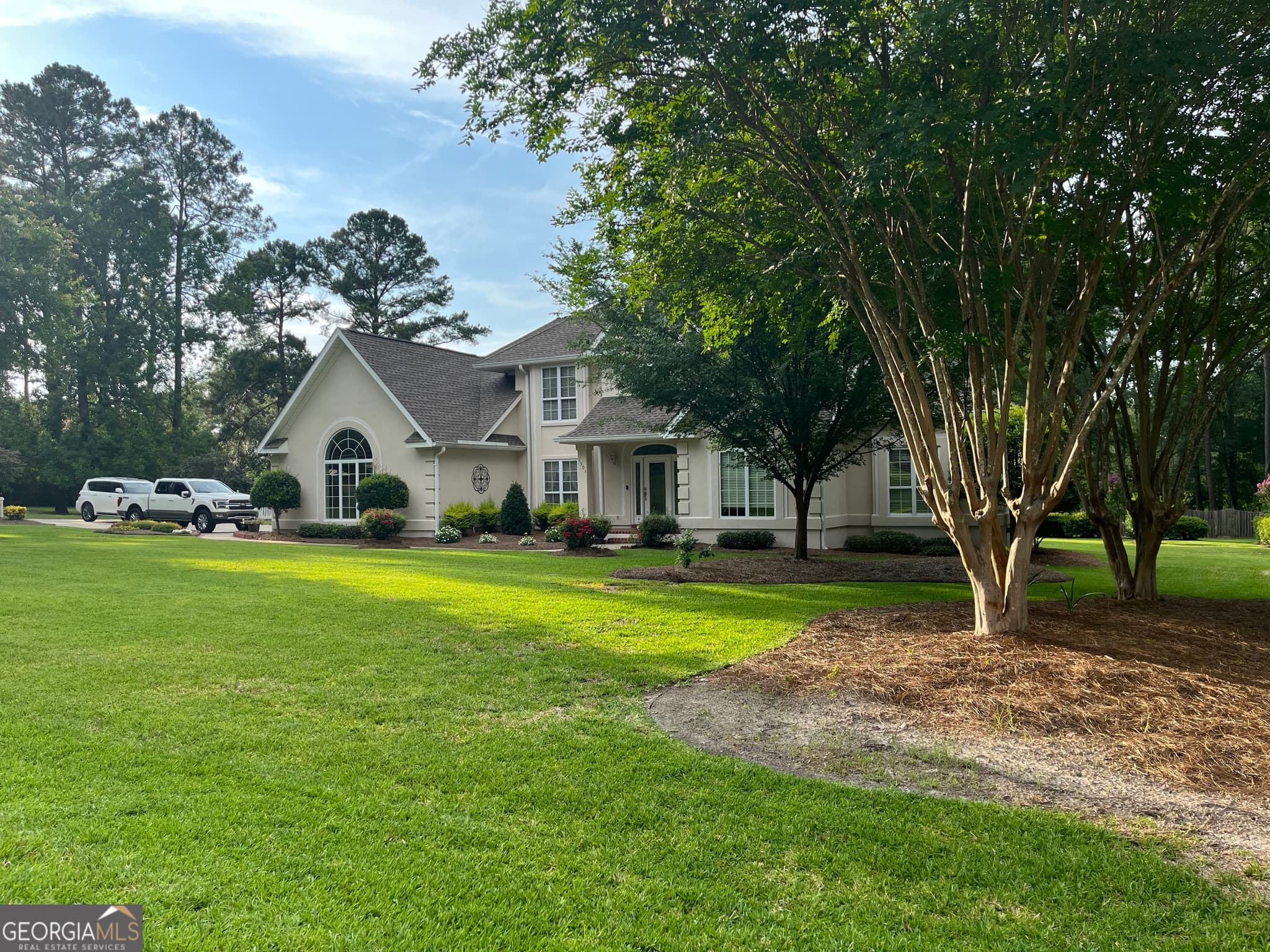 4 bedroom, 3.5 bathroom, 3,404 sq ft single family residence for sale at 1501 Andrea Drive, Waycross, GA 31501 — photo 2