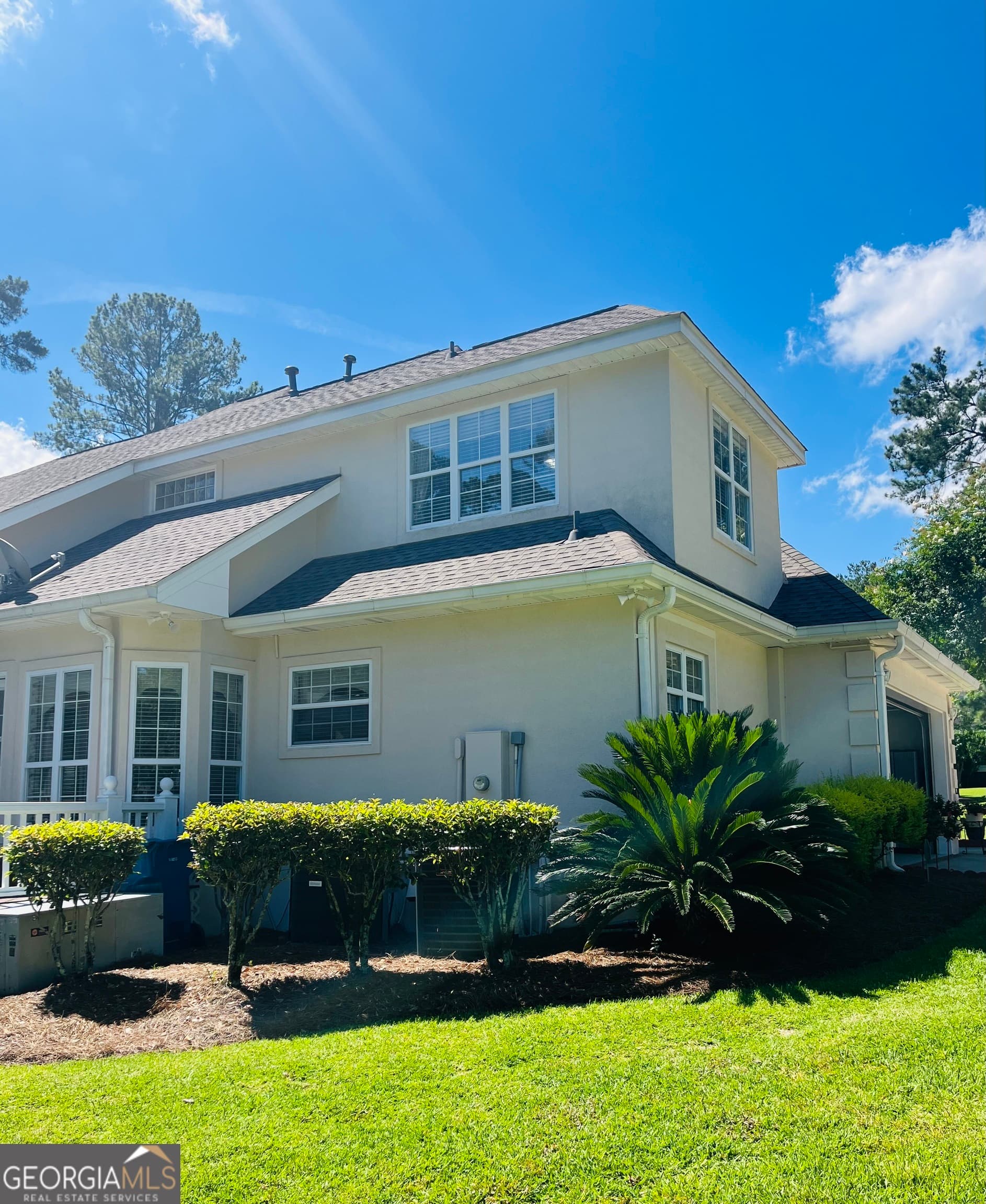 4 bedroom, 3.5 bathroom, 3,404 sq ft single family residence for sale at 1501 Andrea Drive, Waycross, GA 31501 — photo 3