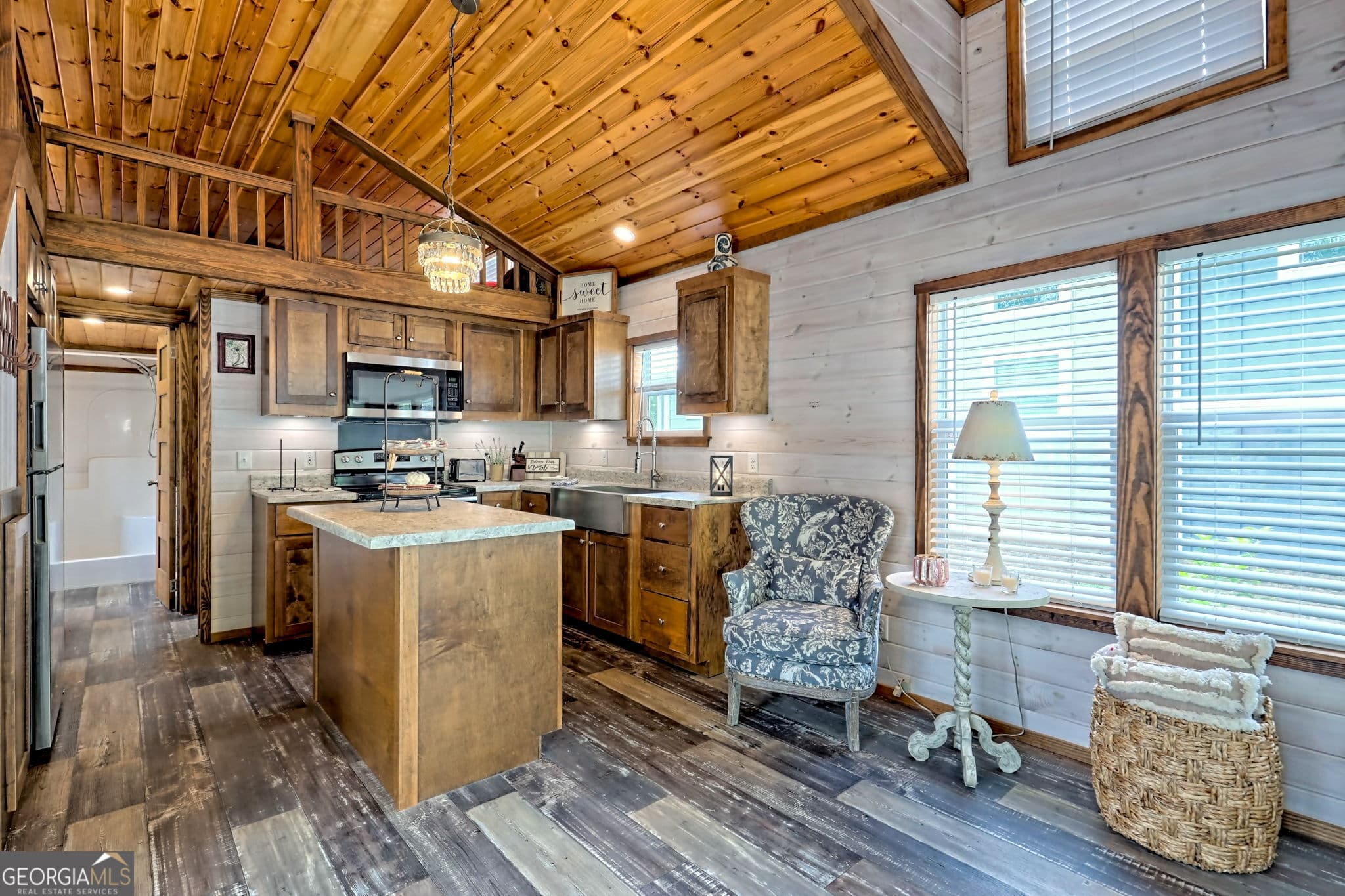 1 bedroom, 1 bathroom, 400 sq ft single family residence for sale at 4960 Laurel Lodge Road LOT 21, Clarkesville, GA 30523 — photo 6