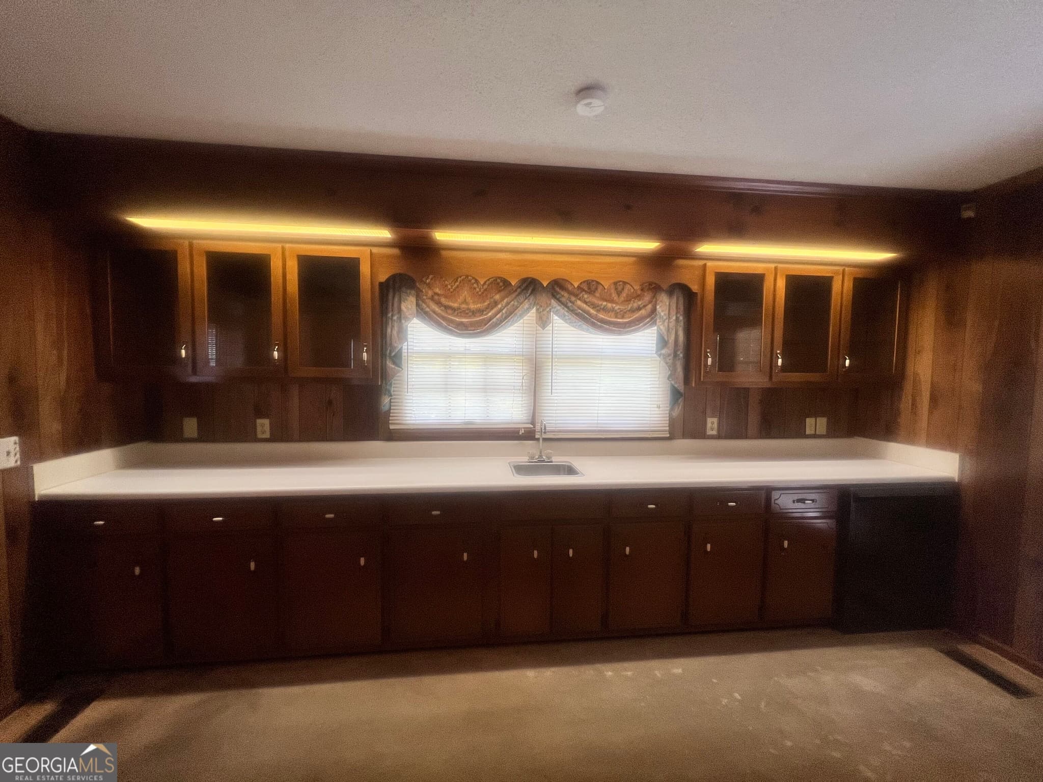 3 bedroom, 2 bathroom, 1,914 sq ft single family residence for sale at 127 W Stuart Avenue, Lyons, GA 30436 — photo 8