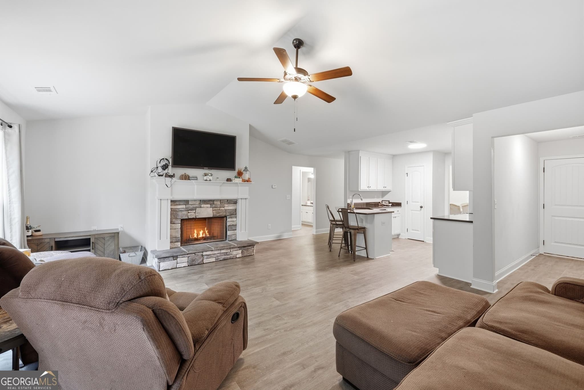 4 bedroom, 2.5 bathroom, 1,715 sq ft single family residence for sale at 122 Pecan Street, Danielsville, GA 30633 — photo 7