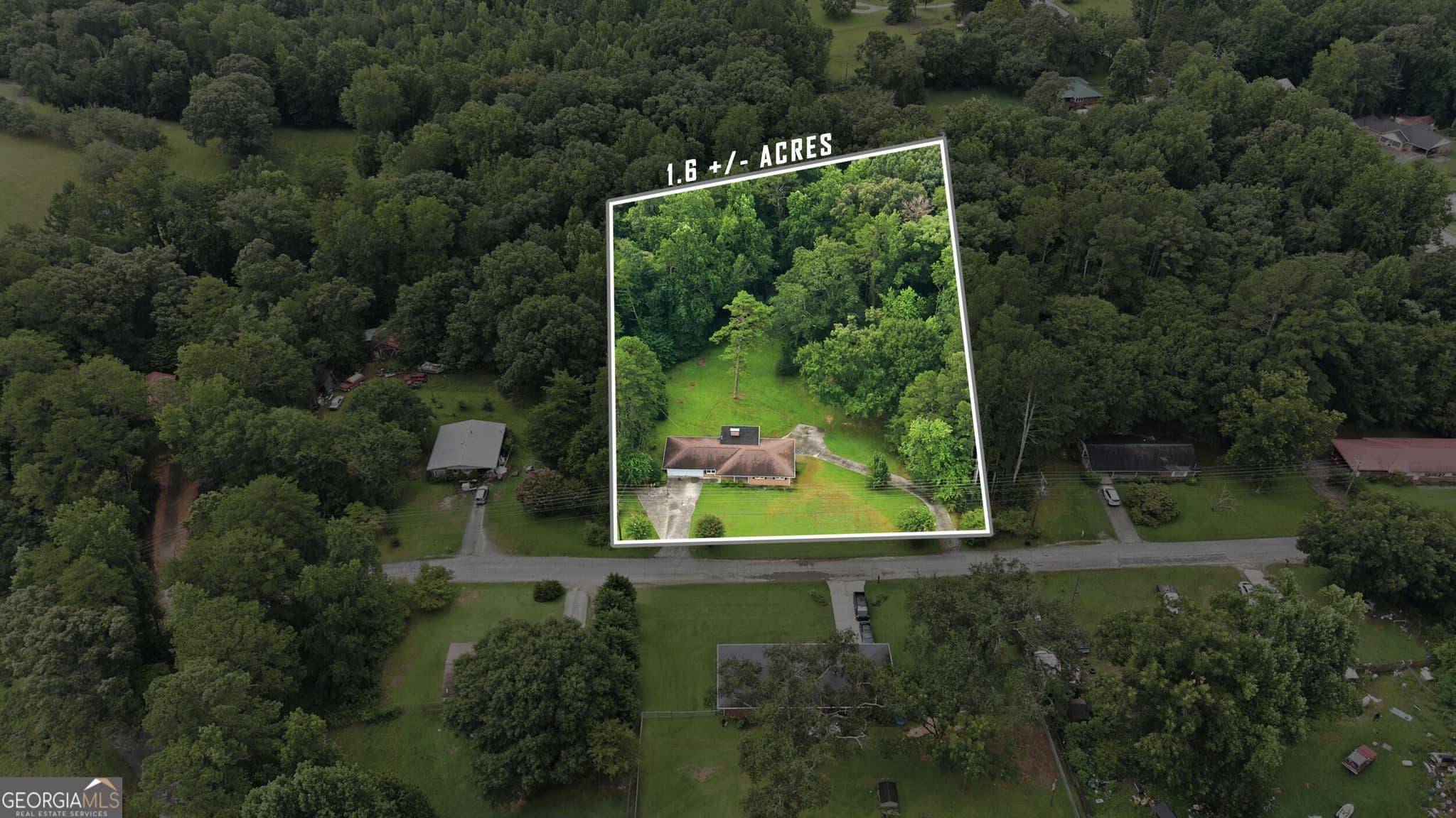 4 bedroom, 3 bathroom, 3,577 sq ft single family residence for sale at 128 Scott Circle, Toccoa, GA 30577 — photo 4