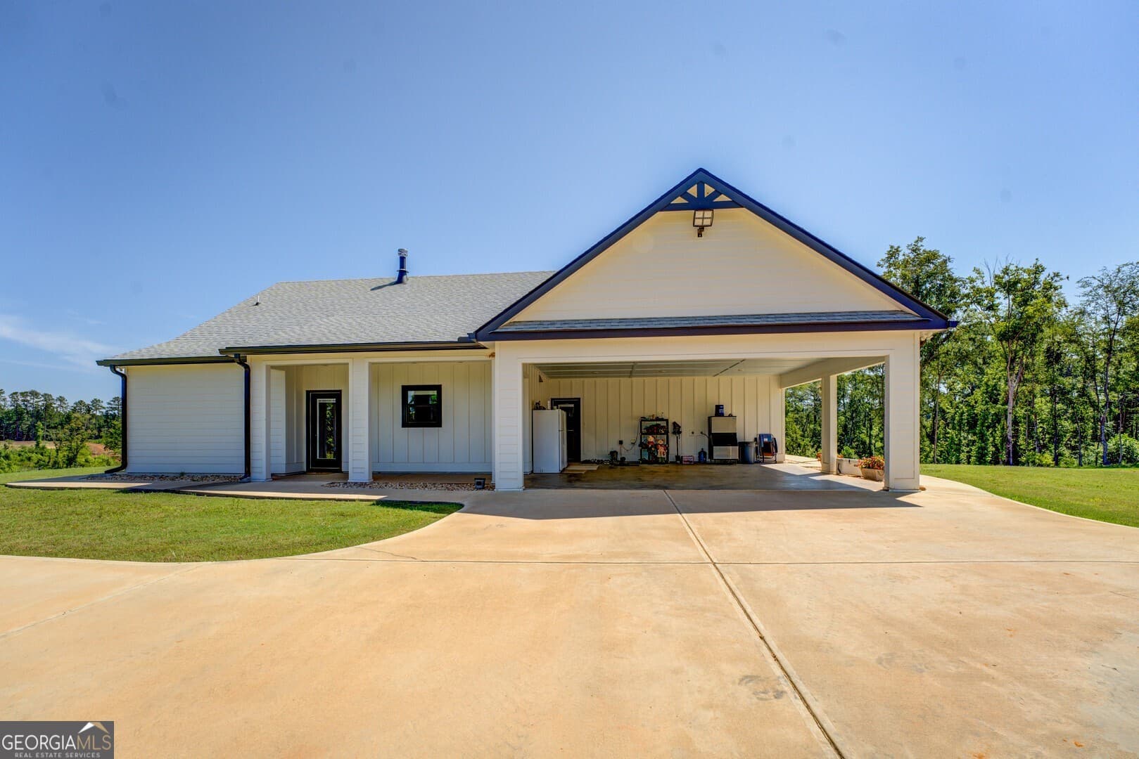 3 bedroom, 2.5 bathroom, 1,850 sq ft single family residence for sale at 4348 Marshall Stewart Road, Crawfordville, GA 30631 — photo 3