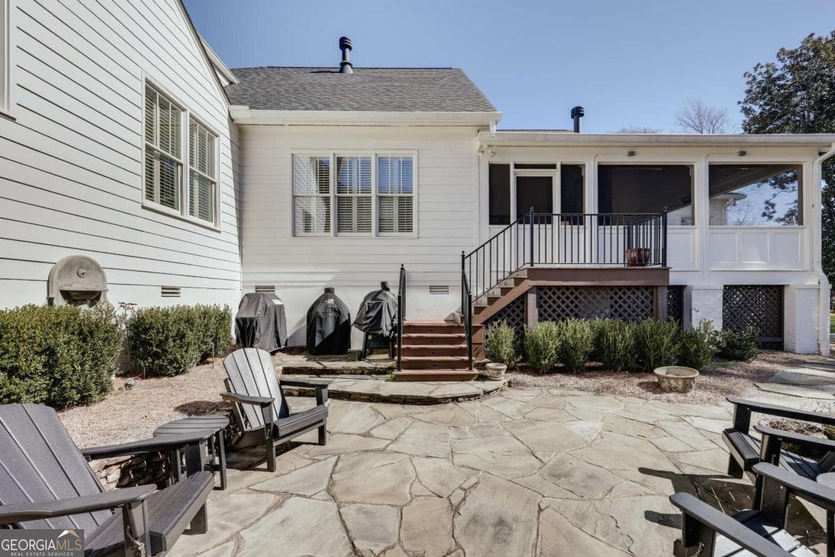 5 bedroom, 5.5 bathroom, 5,905 sq ft single family residence for sale at 577 Cloverhurst Avenue, Athens, GA 30606 — photo 4