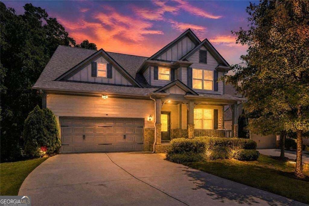 4 bedroom, 3.5 bathroom, 3,530 sq ft single family residence for sale at 1125 Pebble Creek Lane, Locust Grove, GA 30248 — photo 2
