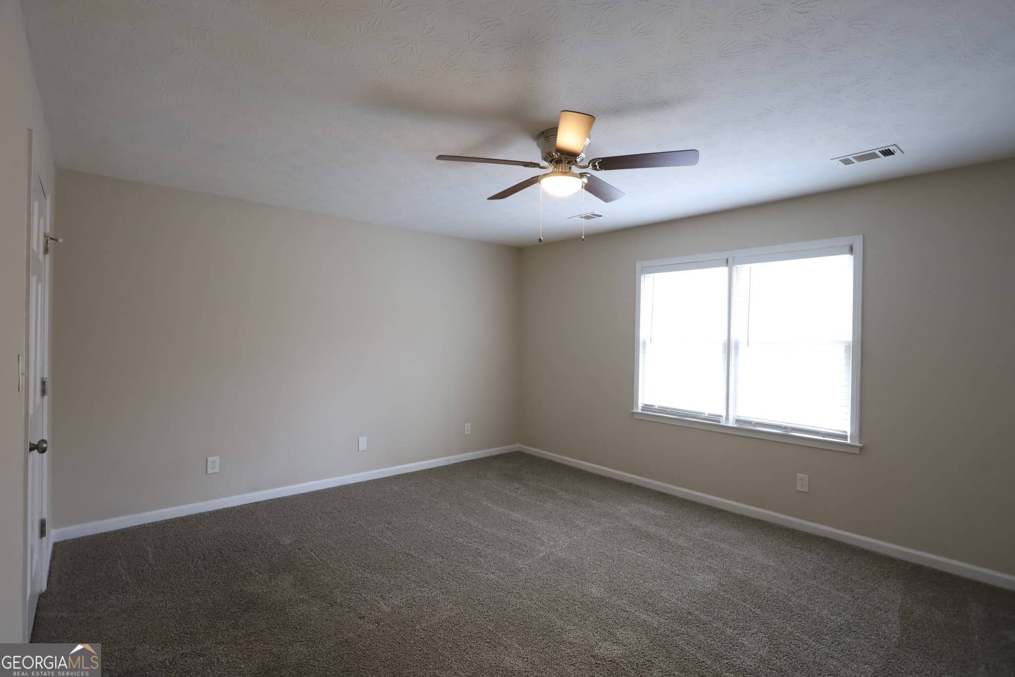 5 bedroom, 3 bathroom, 2,760 sq ft single family residence for sale at 756 Sugar Hill Lane, Conyers, GA 30094 — photo 7