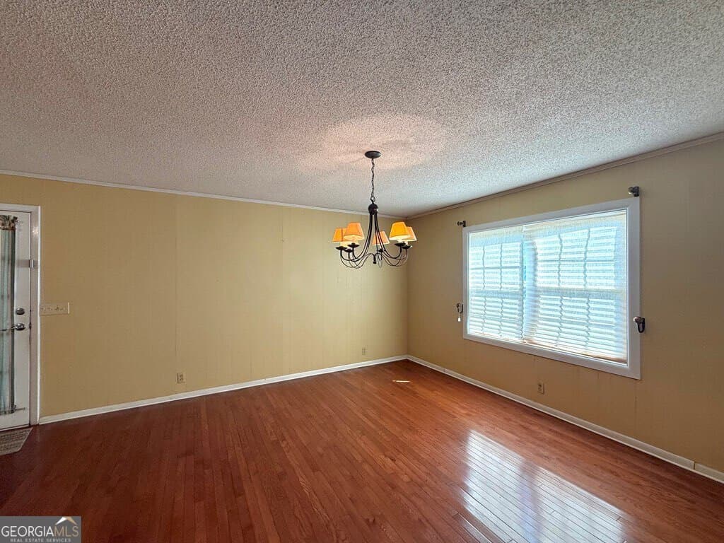 3 bedroom, 2 bathroom, 1,707 sq ft single family residence for sale at 905 Goodman Street, Sparks, GA 31647 — photo 6