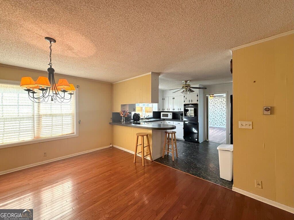 3 bedroom, 2 bathroom, 1,707 sq ft single family residence for sale at 905 Goodman Street, Sparks, GA 31647 — photo 7