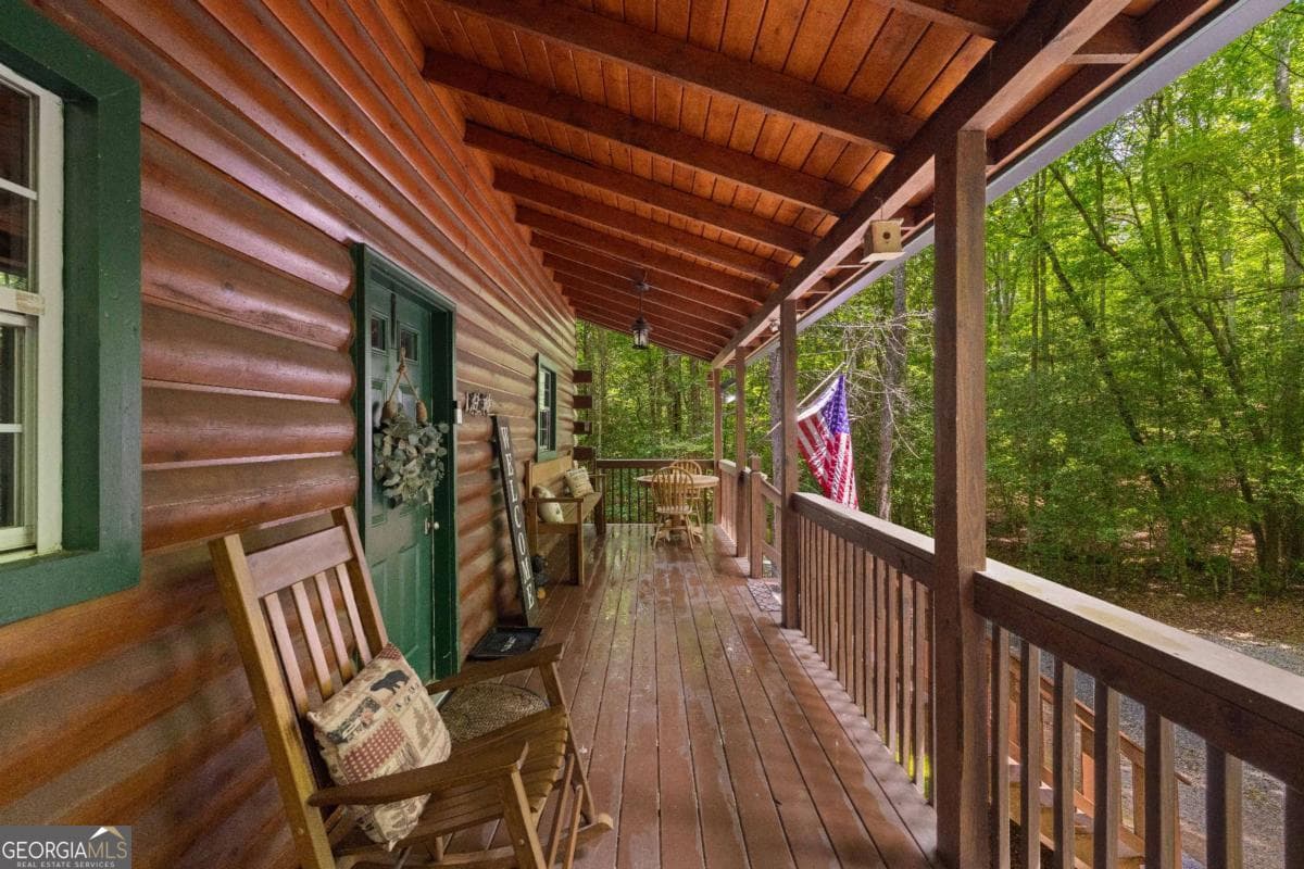2 bedroom, 2 bathroom, 1,131 sq ft cabin,single family residence for sale at 218 Broken Arrow Way 17, Epworth, GA 30541 — photo 3