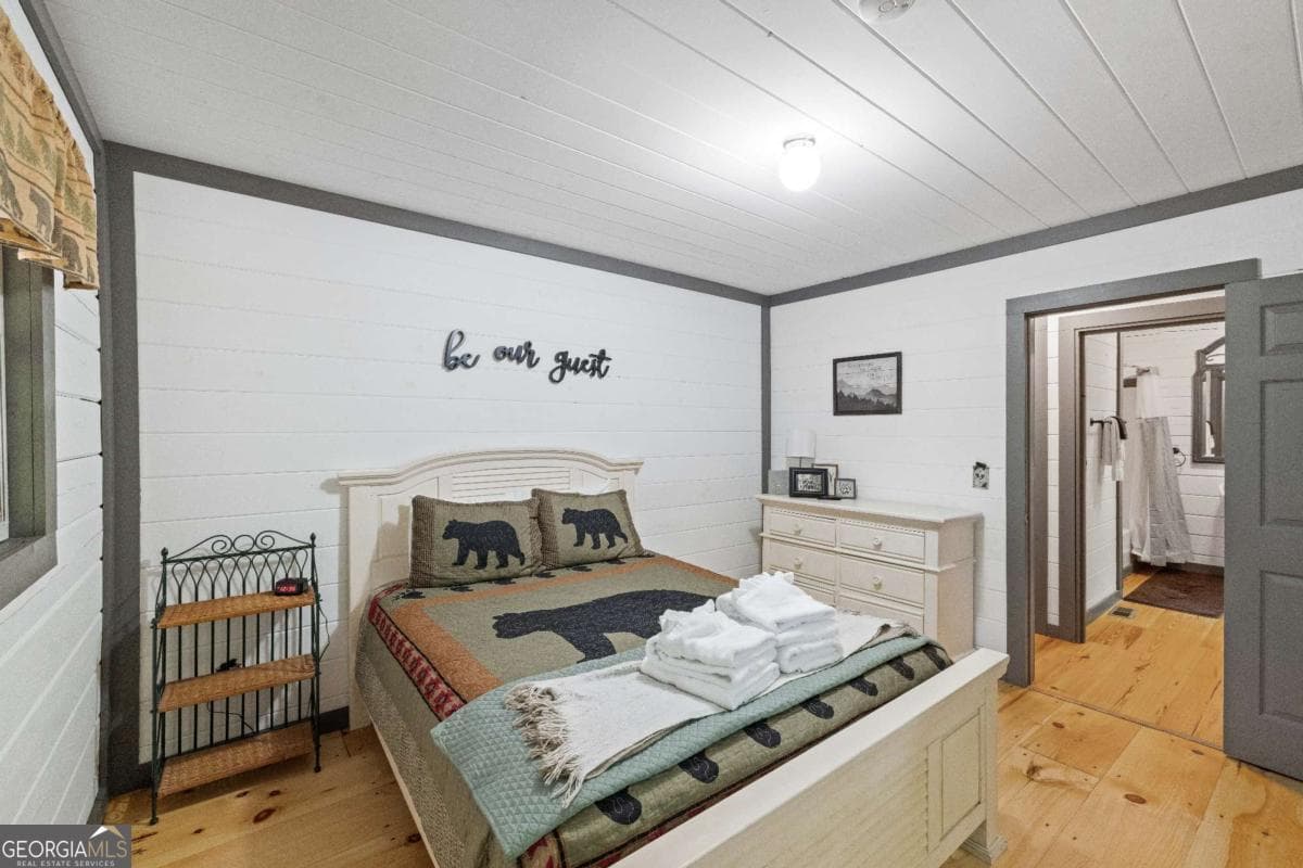 2 bedroom, 2 bathroom, 1,131 sq ft cabin,single family residence for sale at 218 Broken Arrow Way 17, Epworth, GA 30541 — photo 10