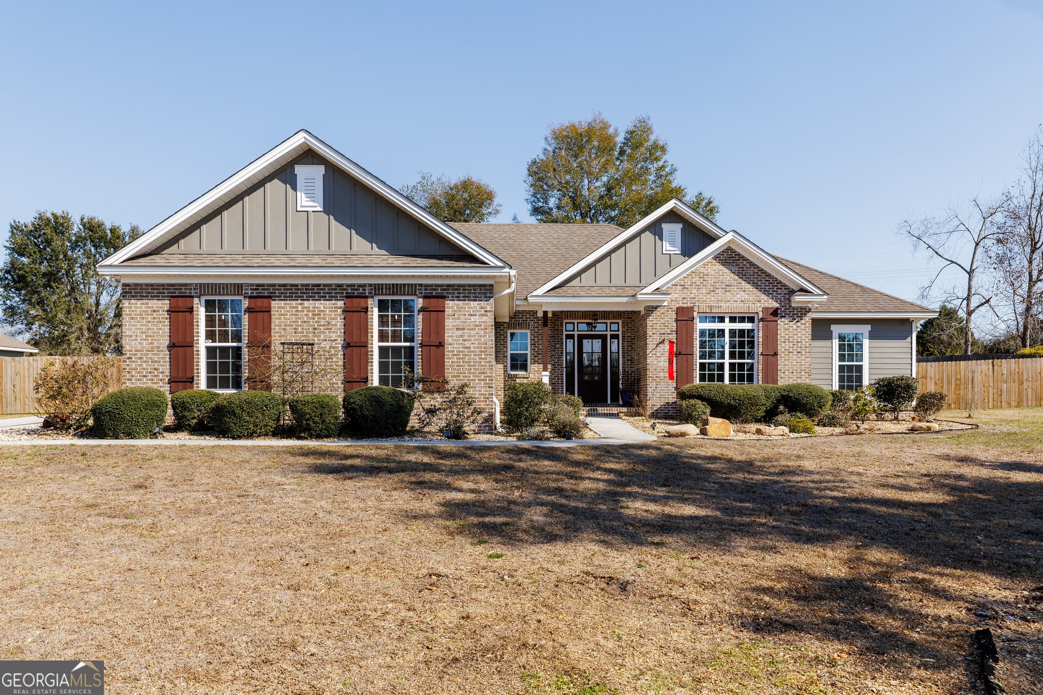 4 bedroom, 2 bathroom, 1,866 sq ft single family residence sold at 5231 Paw Paw Lane, Lake Park, GA 31636