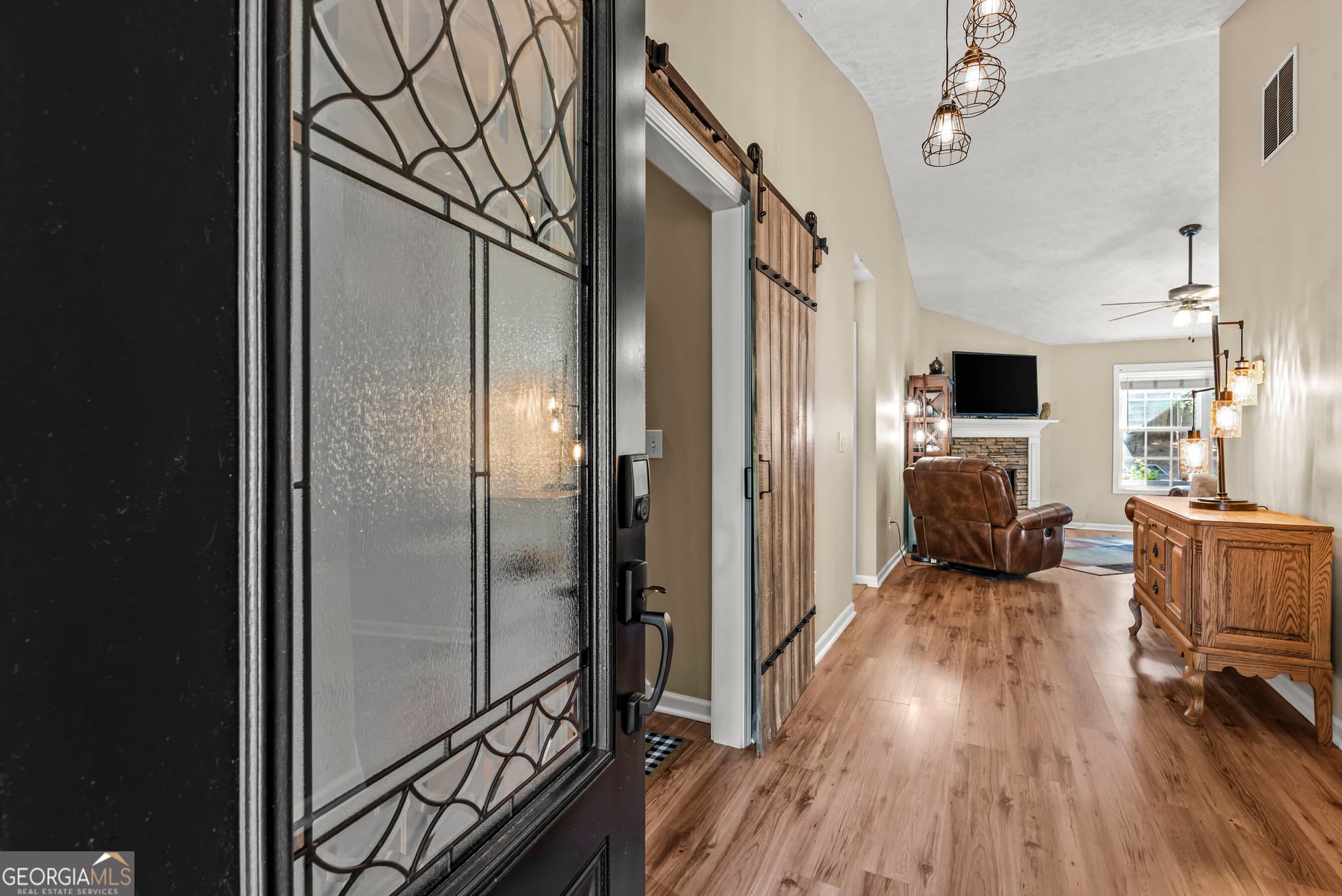 3 bedroom, 2 bathroom, 1,929 sq ft single family residence for sale at 108 Wortham Drive, Buckhead, GA 30625 — photo 6